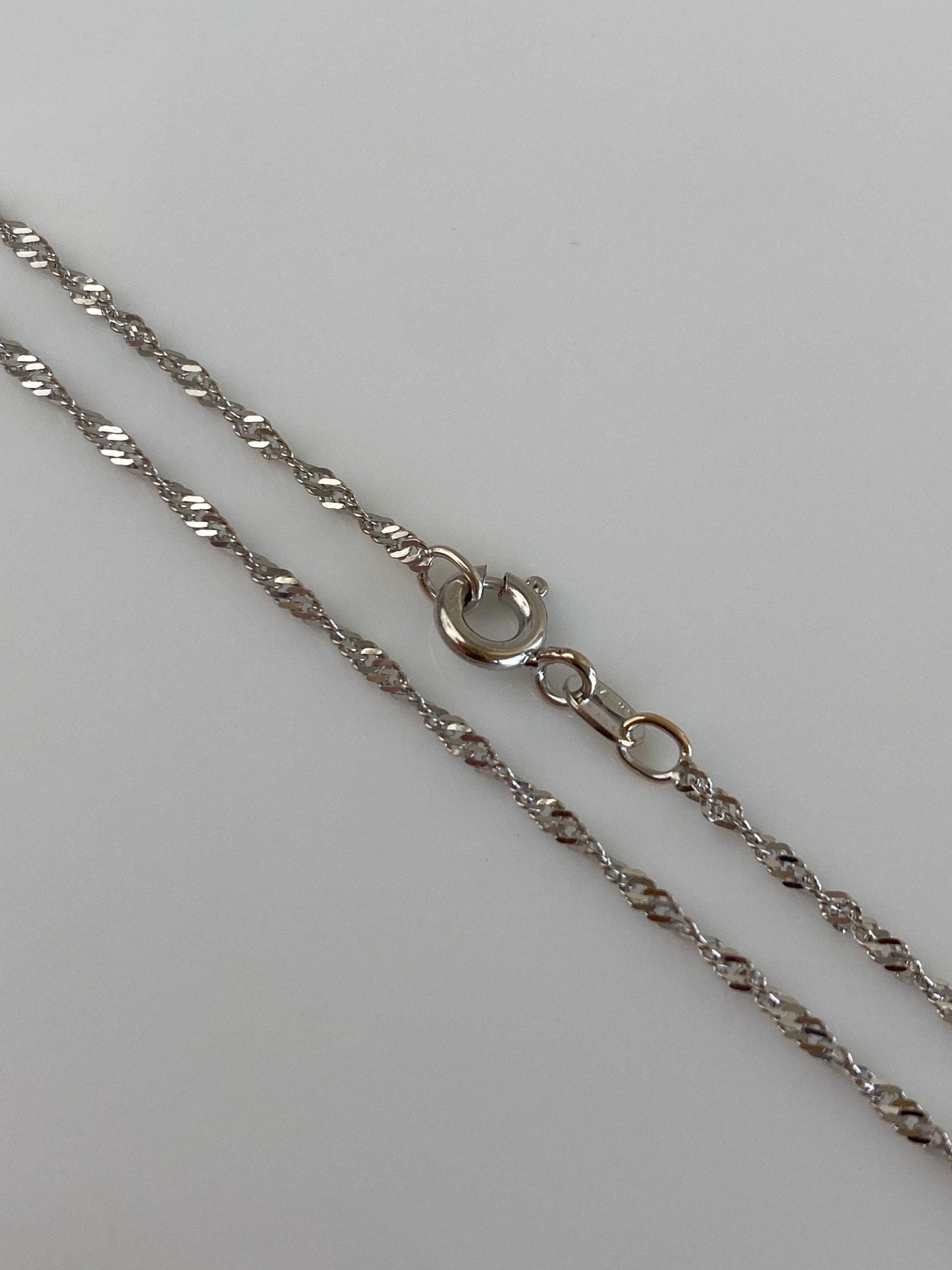 Vintage Solid 14k White Gold Twist Chain Necklace - 22 inches