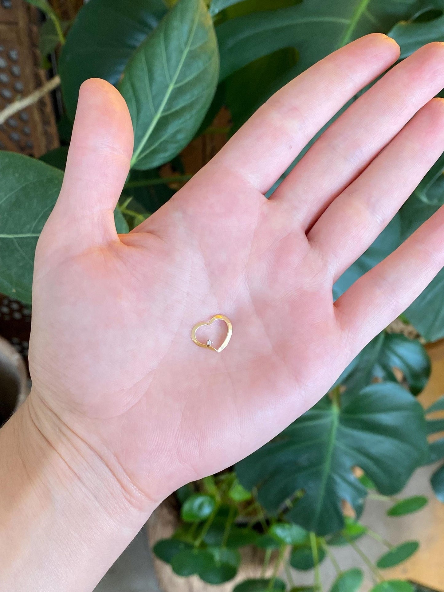 Vintage Solid 14k Yellow Gold Clear Sapphire Open Heart Charm