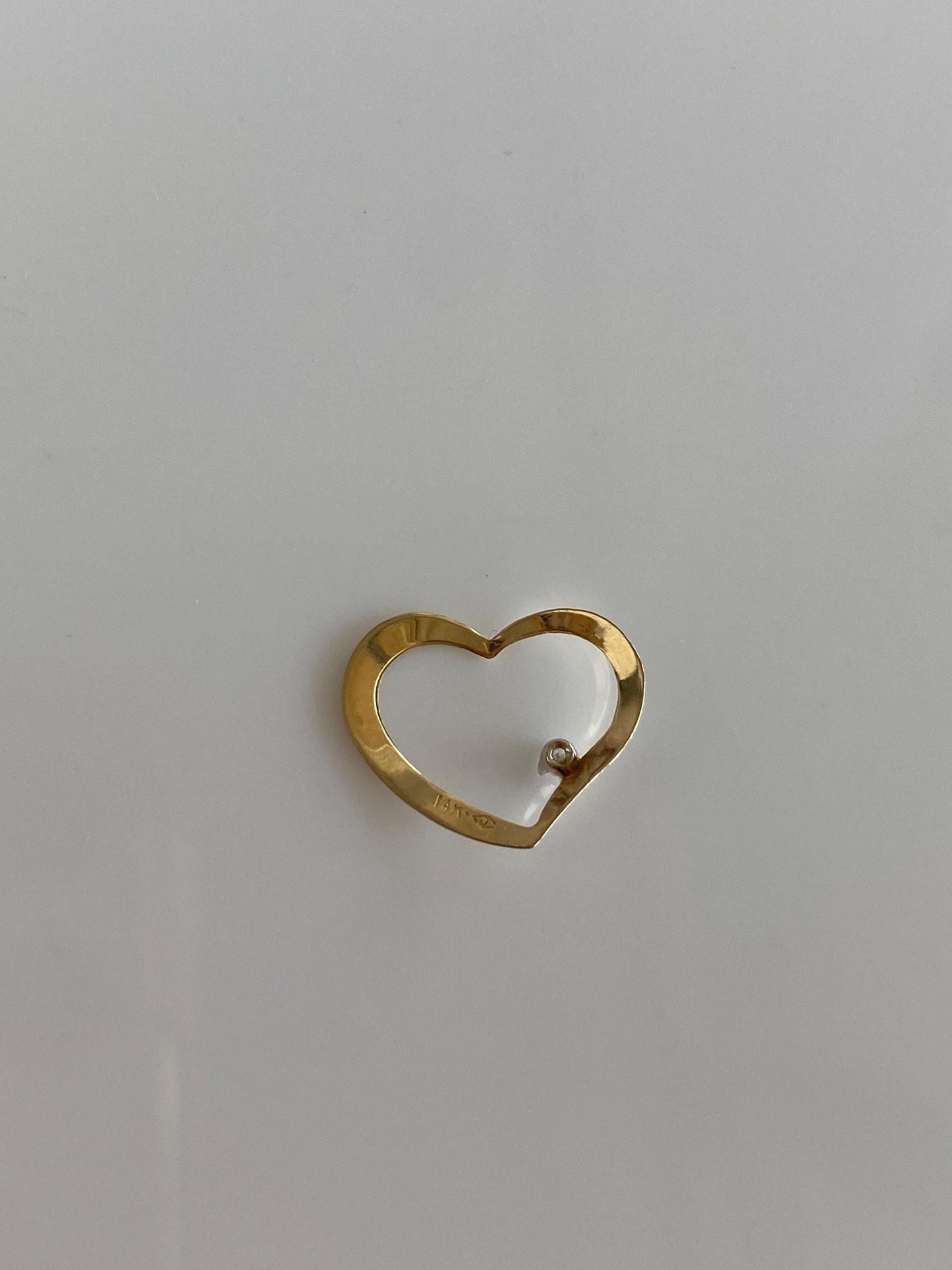 Vintage Solid 14k Yellow Gold Clear Sapphire Open Heart Charm
