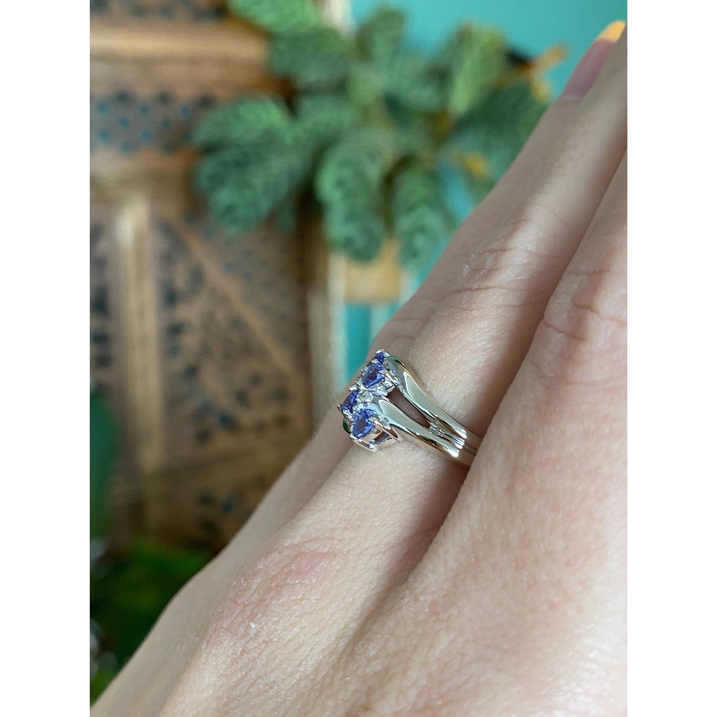 Solid 14k White Gold Diamond Tanzanite Ring - Size 7