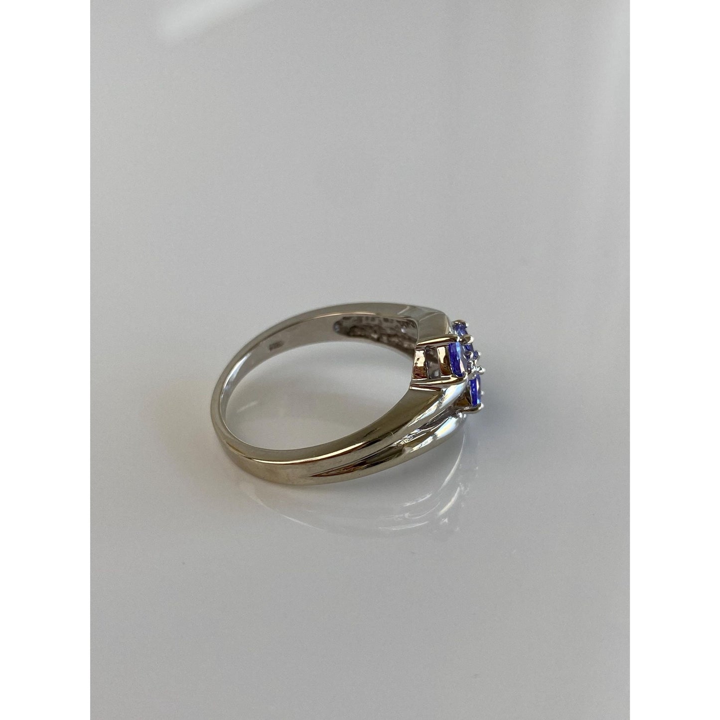 Solid 14k White Gold Diamond Tanzanite Ring - Size 7