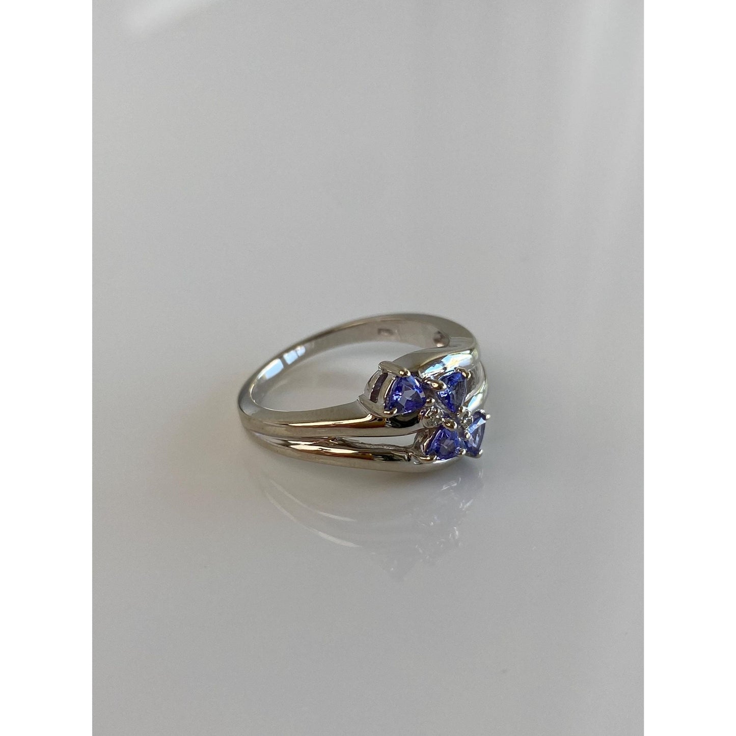 Solid 14k White Gold Diamond Tanzanite Ring - Size 7