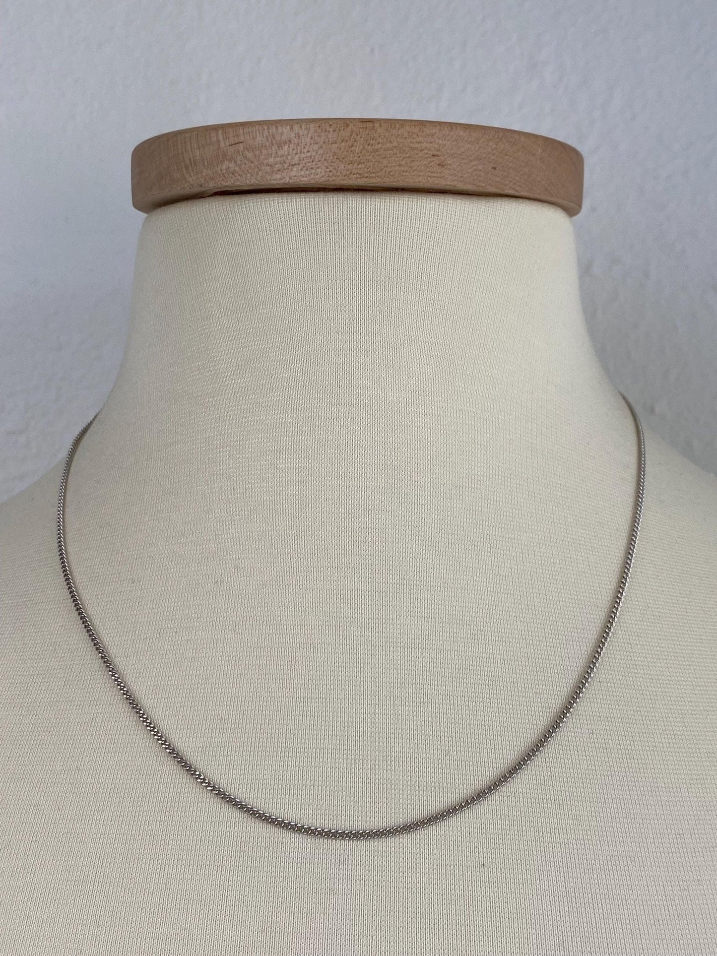 Solid 18k White Gold Curb Chain Necklace - 19.75 inches