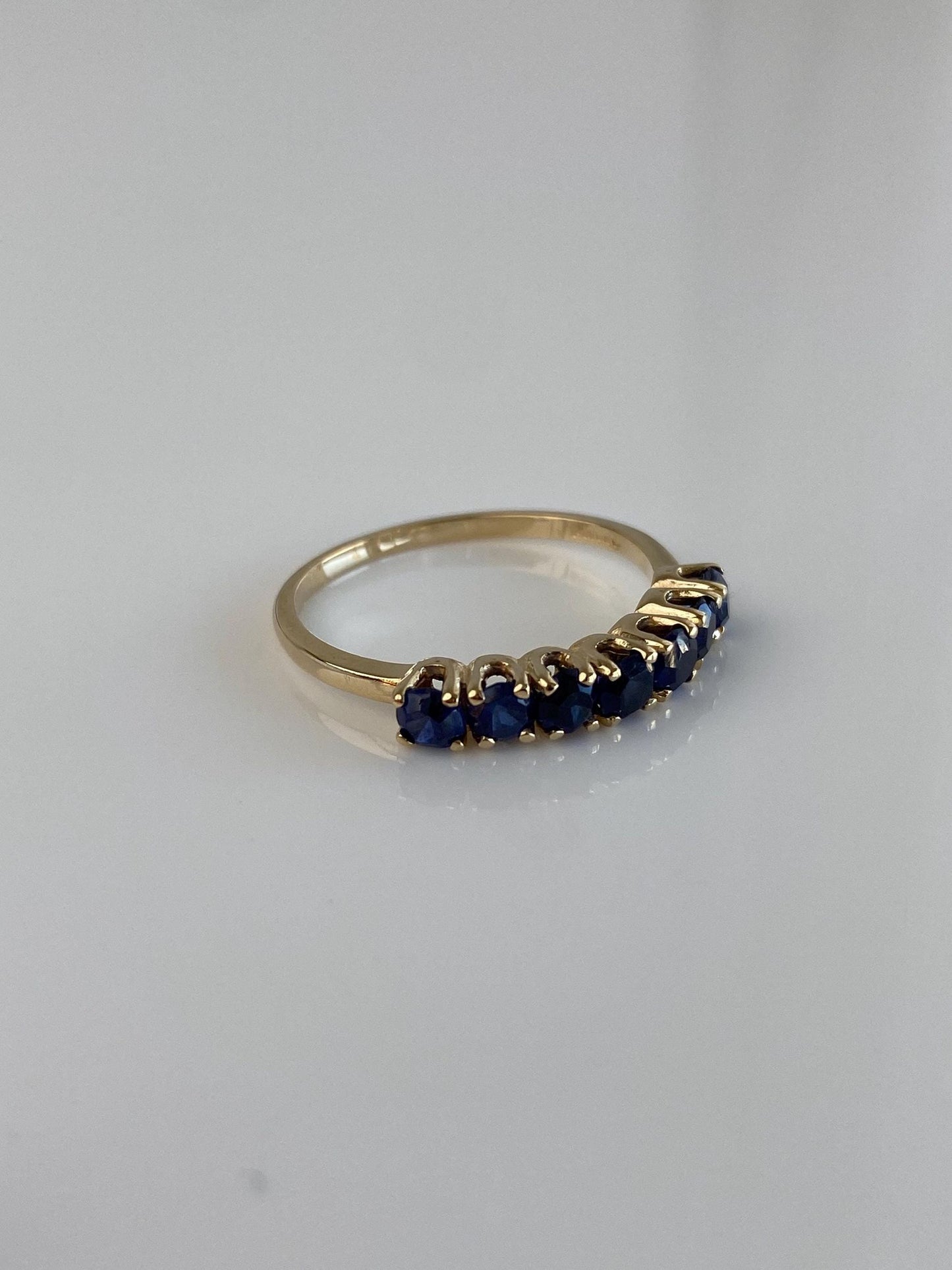 Vintage Solid 14k Yellow Gold Blue Sapphire Ring Band - Size 7.75