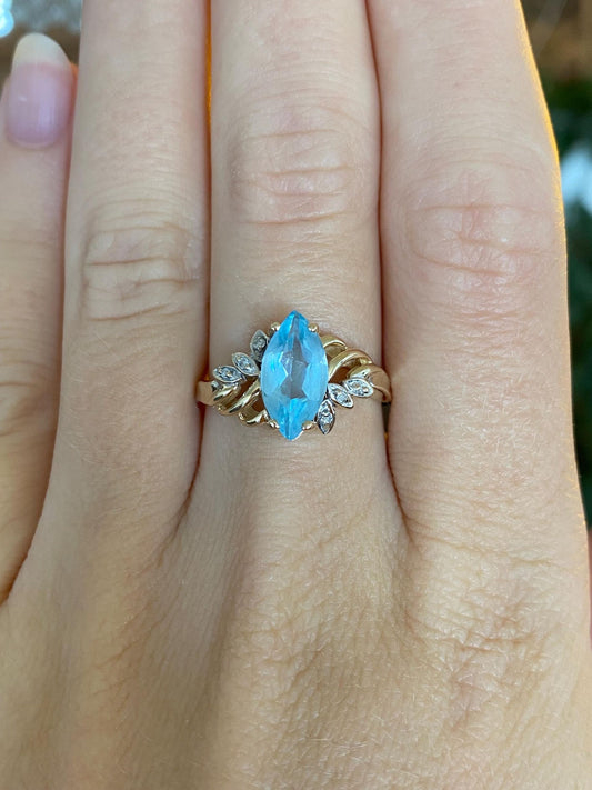 Vintage Solid 14k Yellow Gold Marquis Topaz Diamonds Ring - Size 7.5