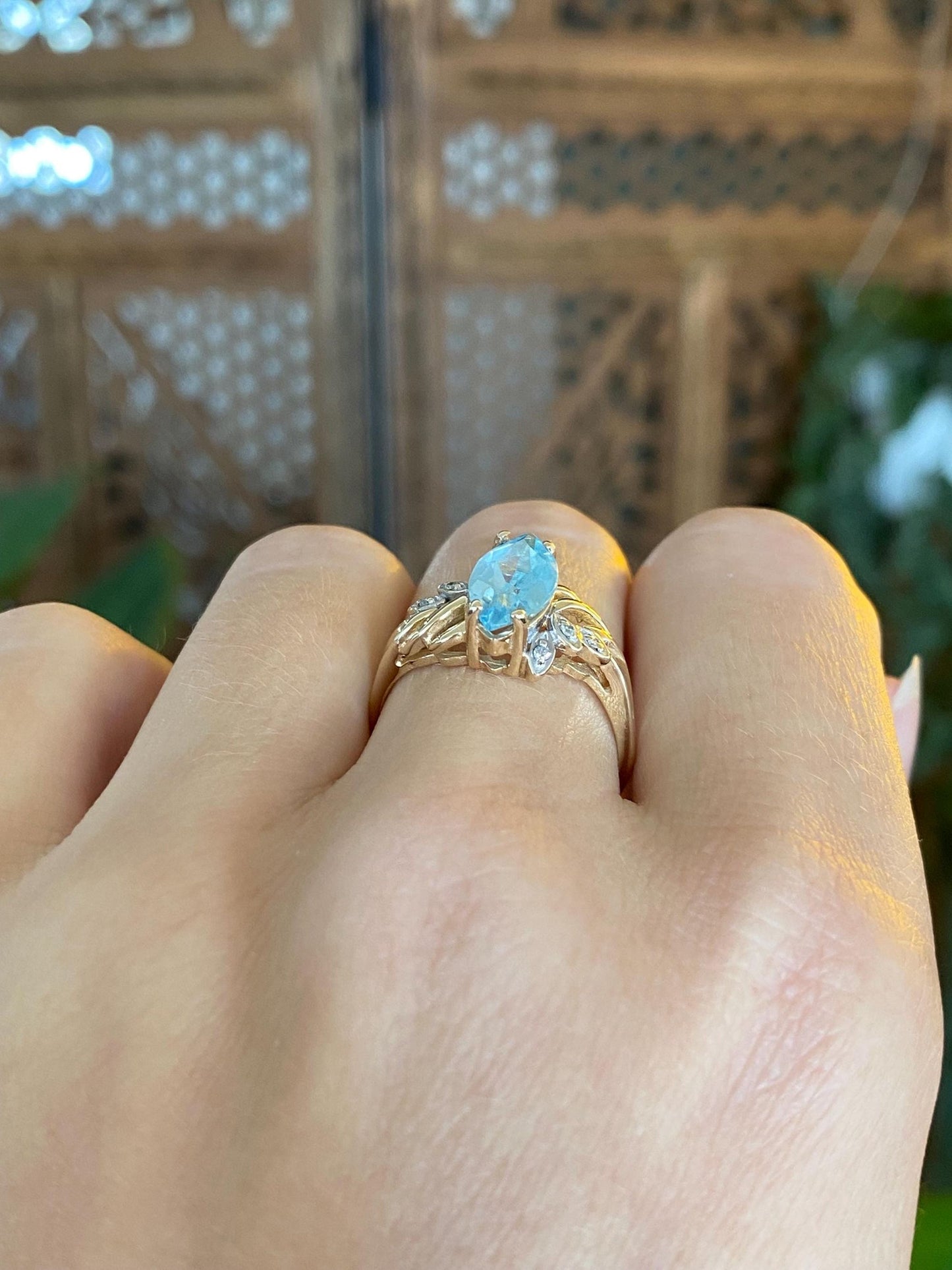 Vintage Solid 14k Yellow Gold Marquis Topaz Diamonds Ring - Size 7.5