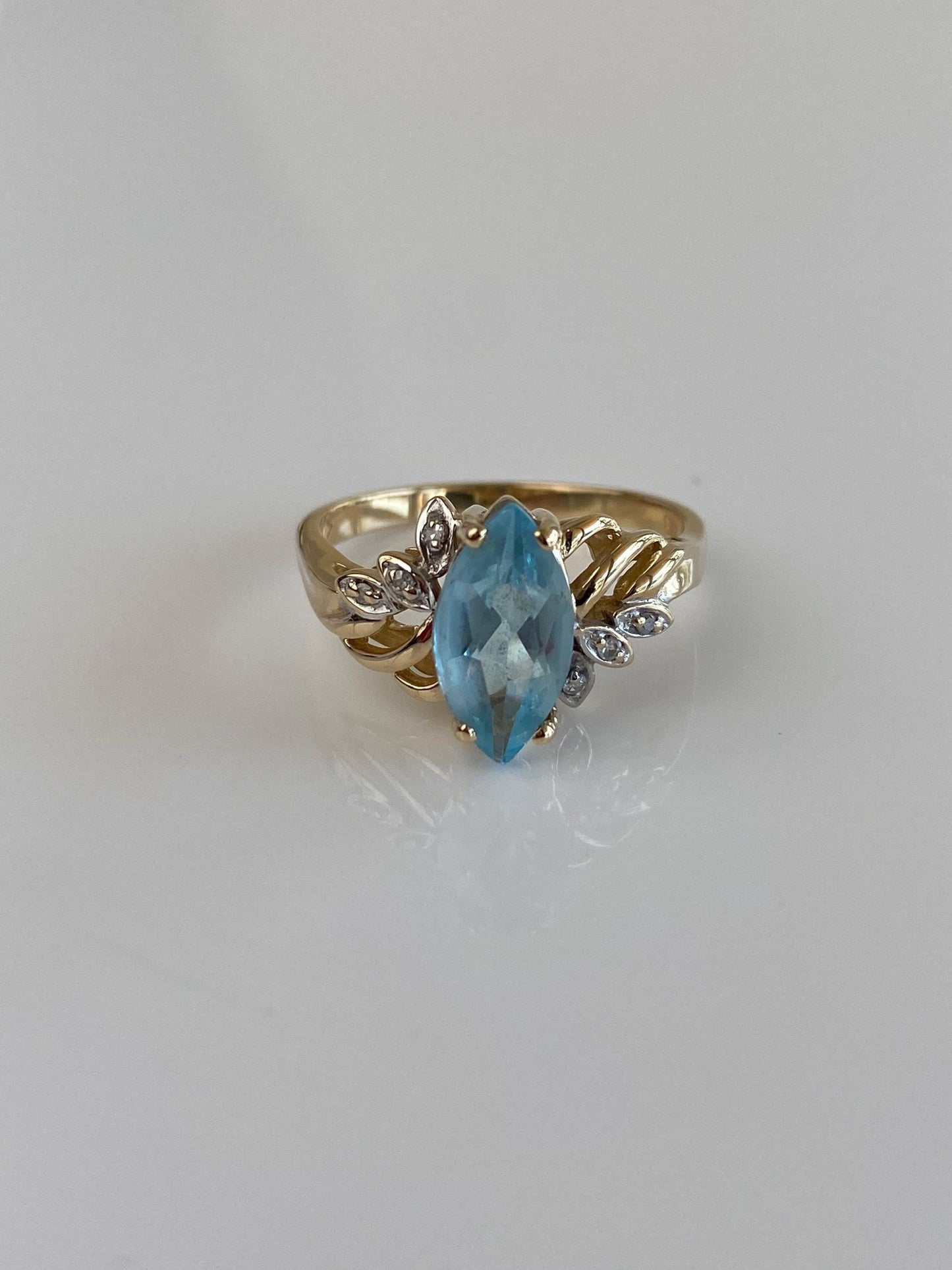Vintage Solid 14k Yellow Gold Marquis Topaz Diamonds Ring - Size 7.5