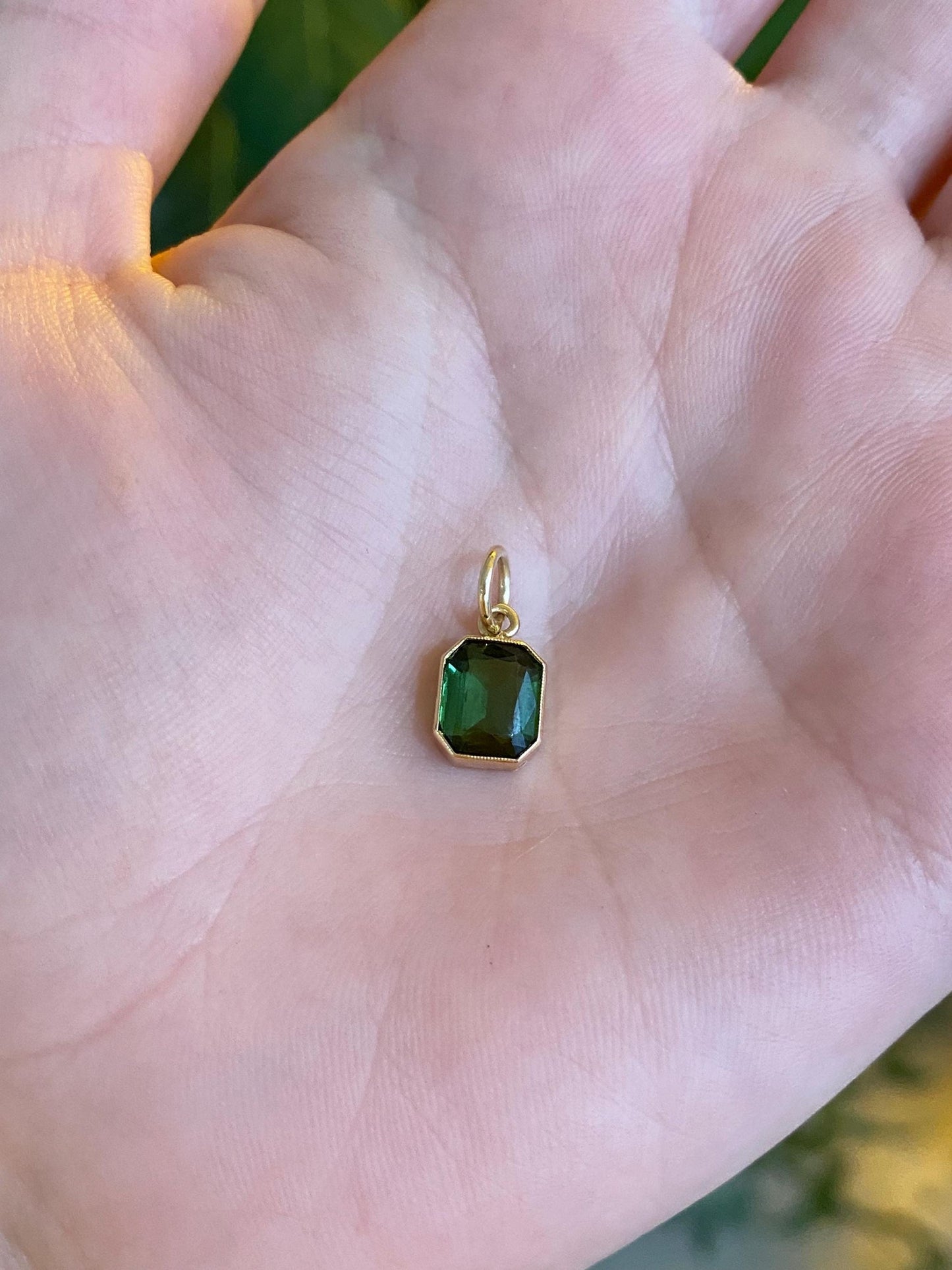 Vintage Solid 14k Yellow Gold Green Tourmaline Stick Pin Charm