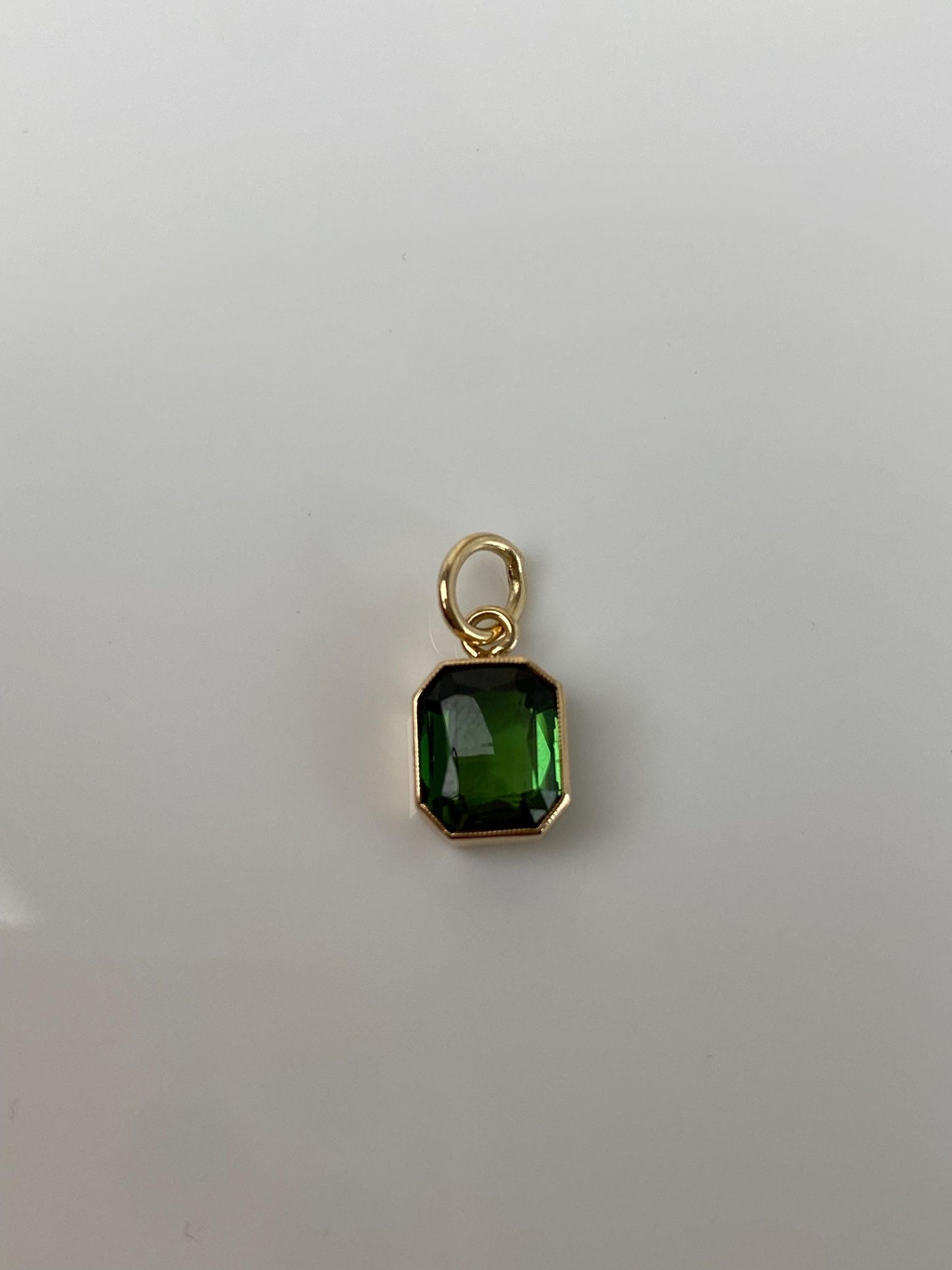 Vintage Solid 14k Yellow Gold Green Tourmaline Stick Pin Charm