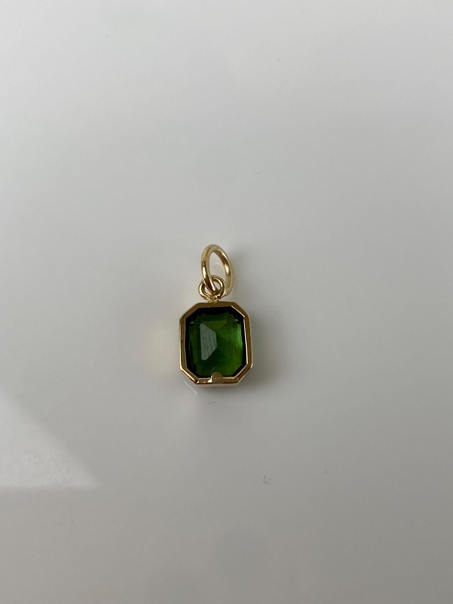 Vintage Solid 14k Yellow Gold Green Tourmaline Stick Pin Charm