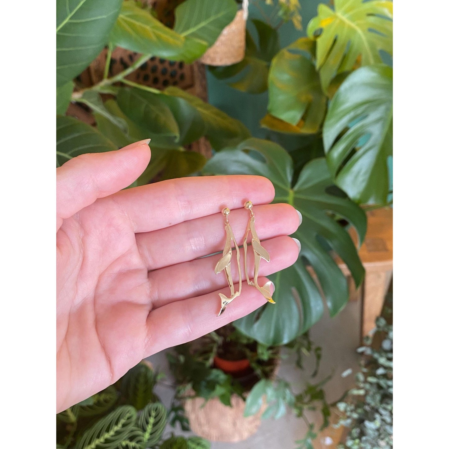 Vintage Solid 14k Yellow Gold Whale Dangle Stud Earrings