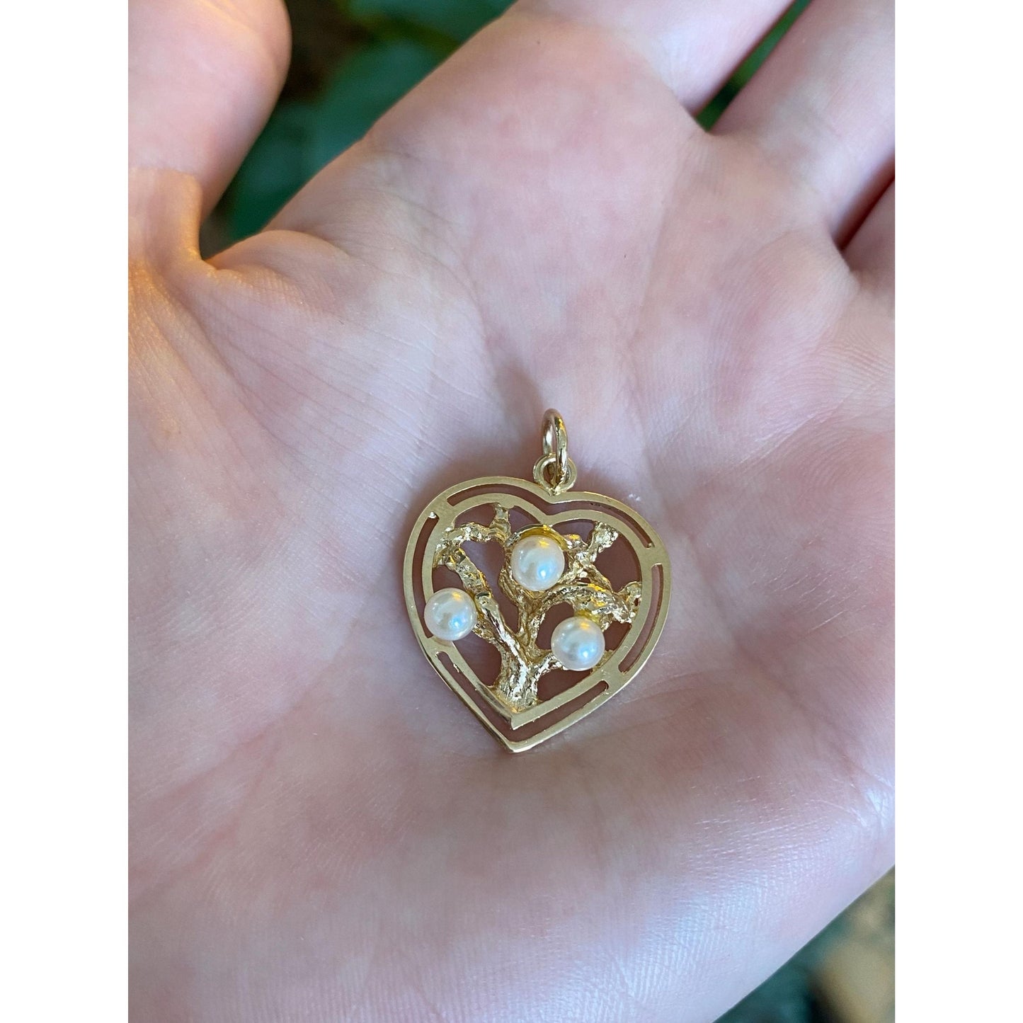 Vintage Solid 14k Yellow Gold Pearls Tree Heart Charm