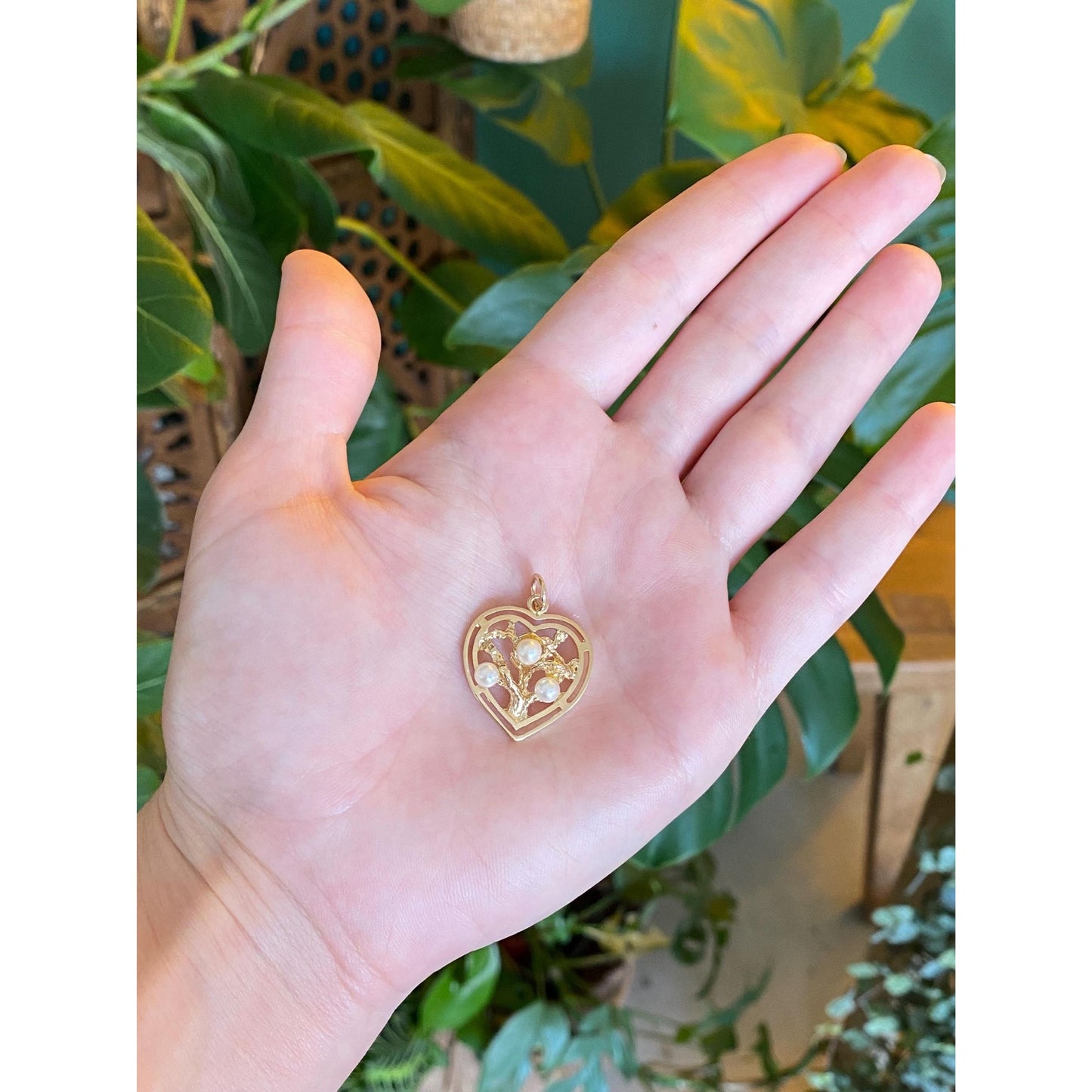 Vintage Solid 14k Yellow Gold Pearls Tree Heart Charm