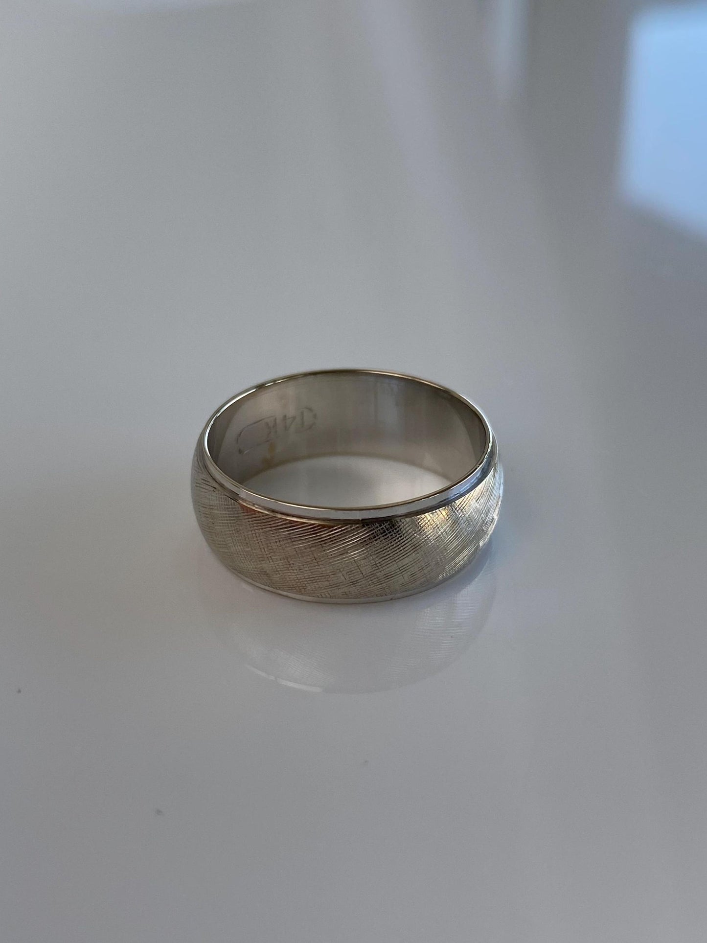 Vintage Solid 14k White Gold Crosshatch Ring Band - Size 7.25