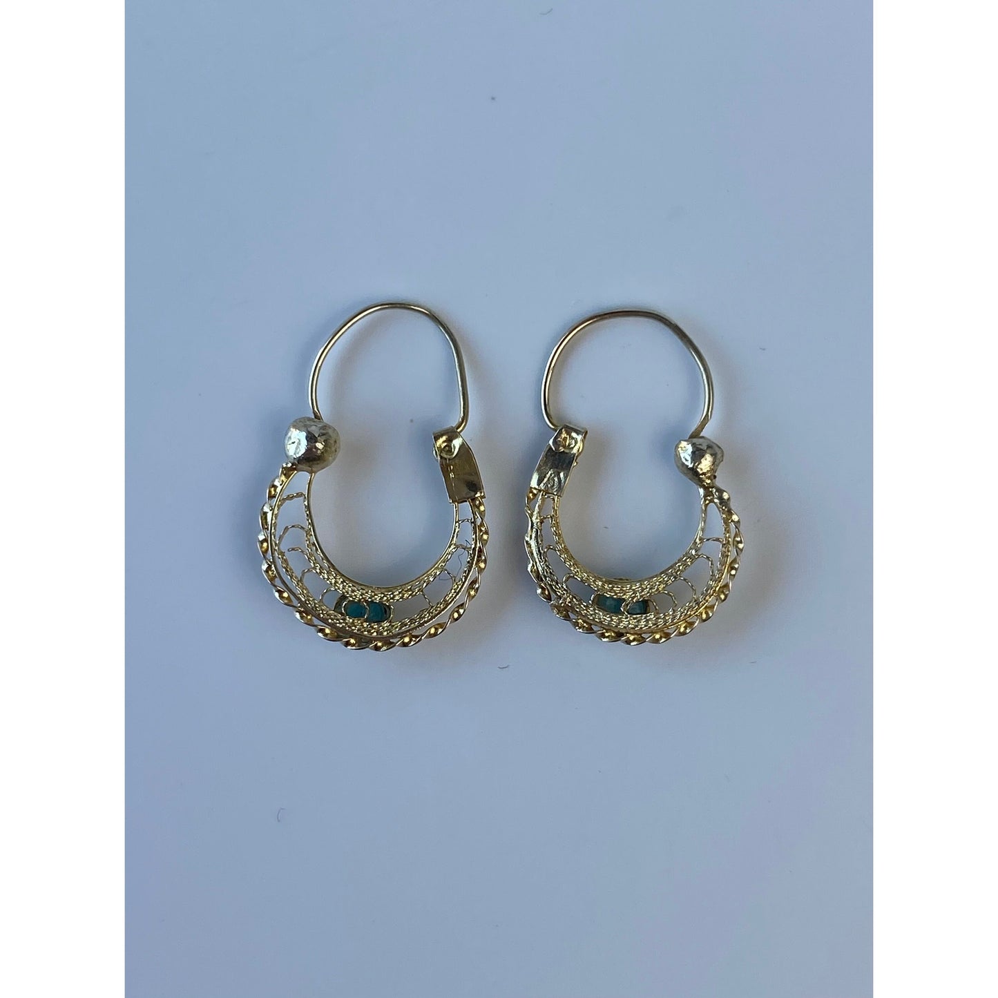 Vintage Solid 9k Yellow Gold Tiny Turquoise Filigree Hoop Earrings