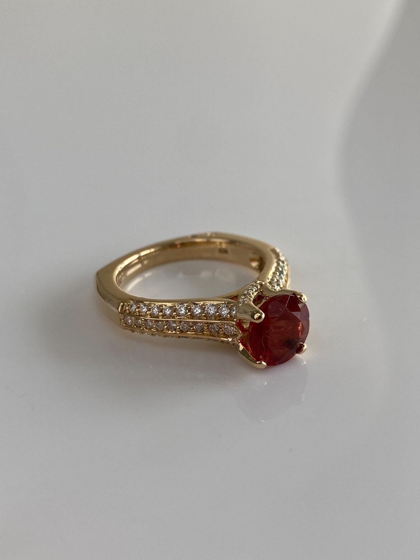 Solid 14k Yellow Gold Oregon Sunstone Diamond Pave Ring Band - Size 7.5