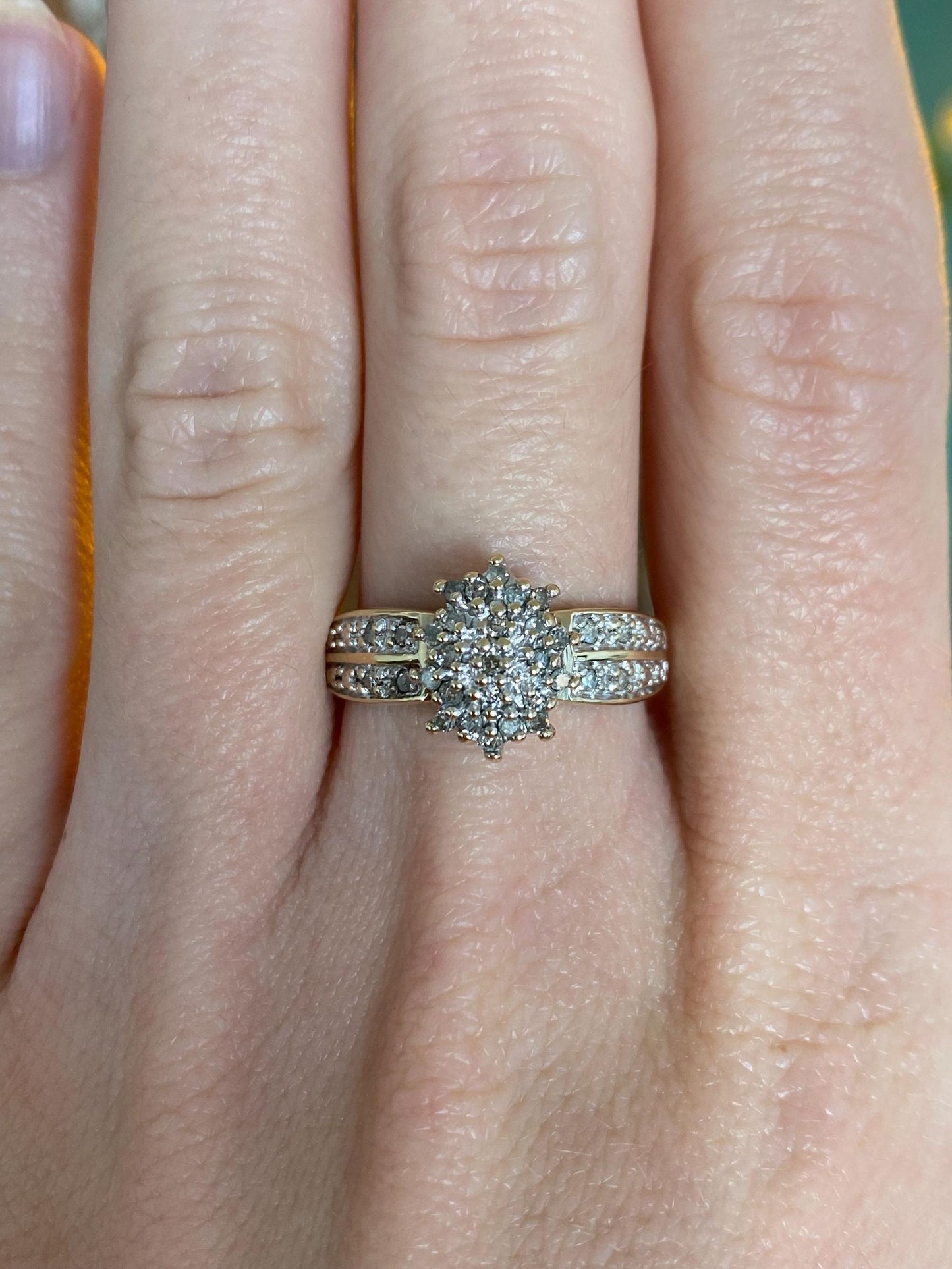 Vintage Solid 10k Yellow Gold Diamond Cluster Ring - Size 7.75