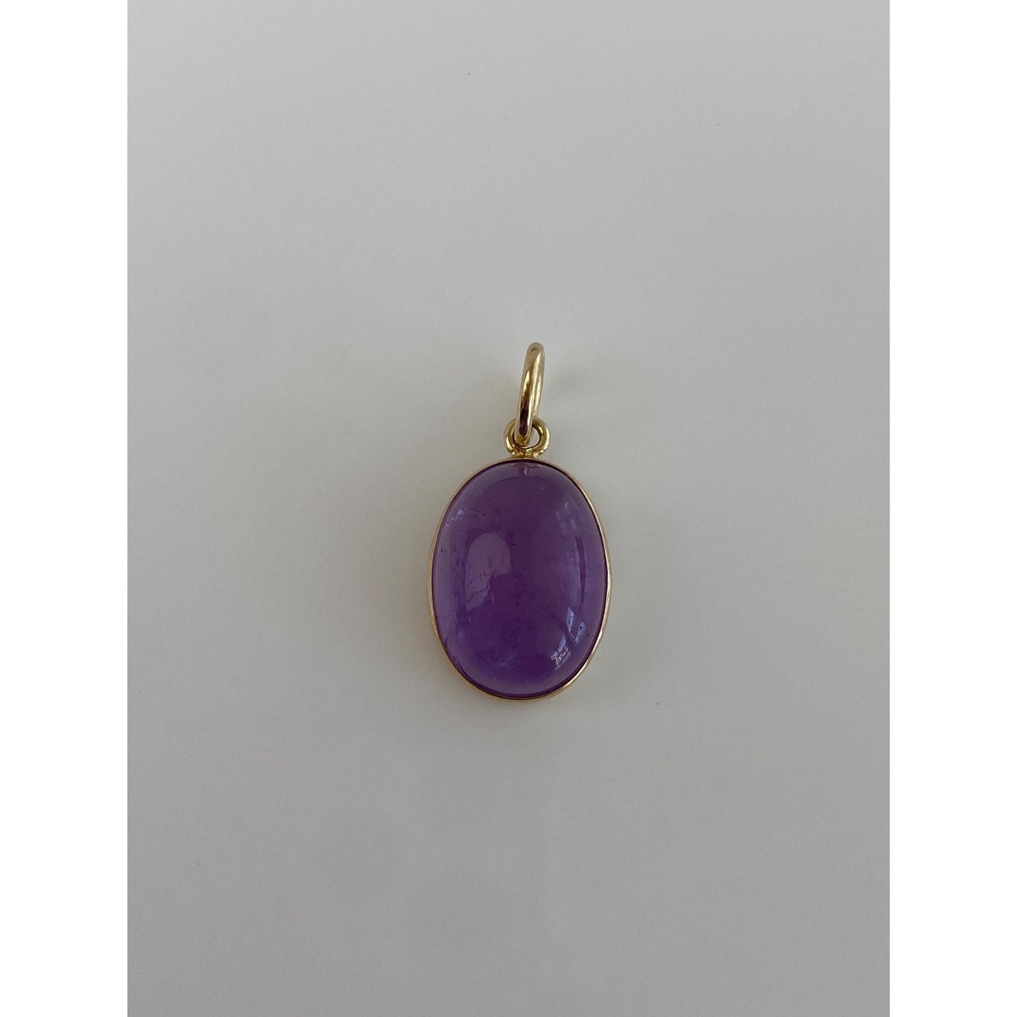 Vintage Solid 14k Yellow Gold Amethyst Cabochon Charm