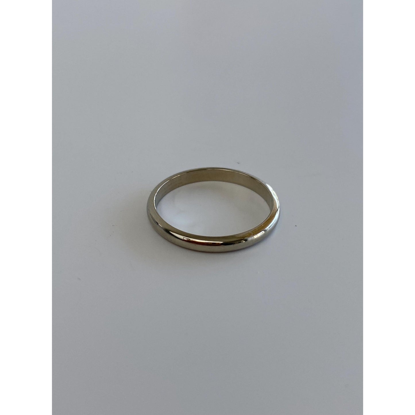 Vintage Solid 14k White Gold Slim Ring Band - Size 5.25