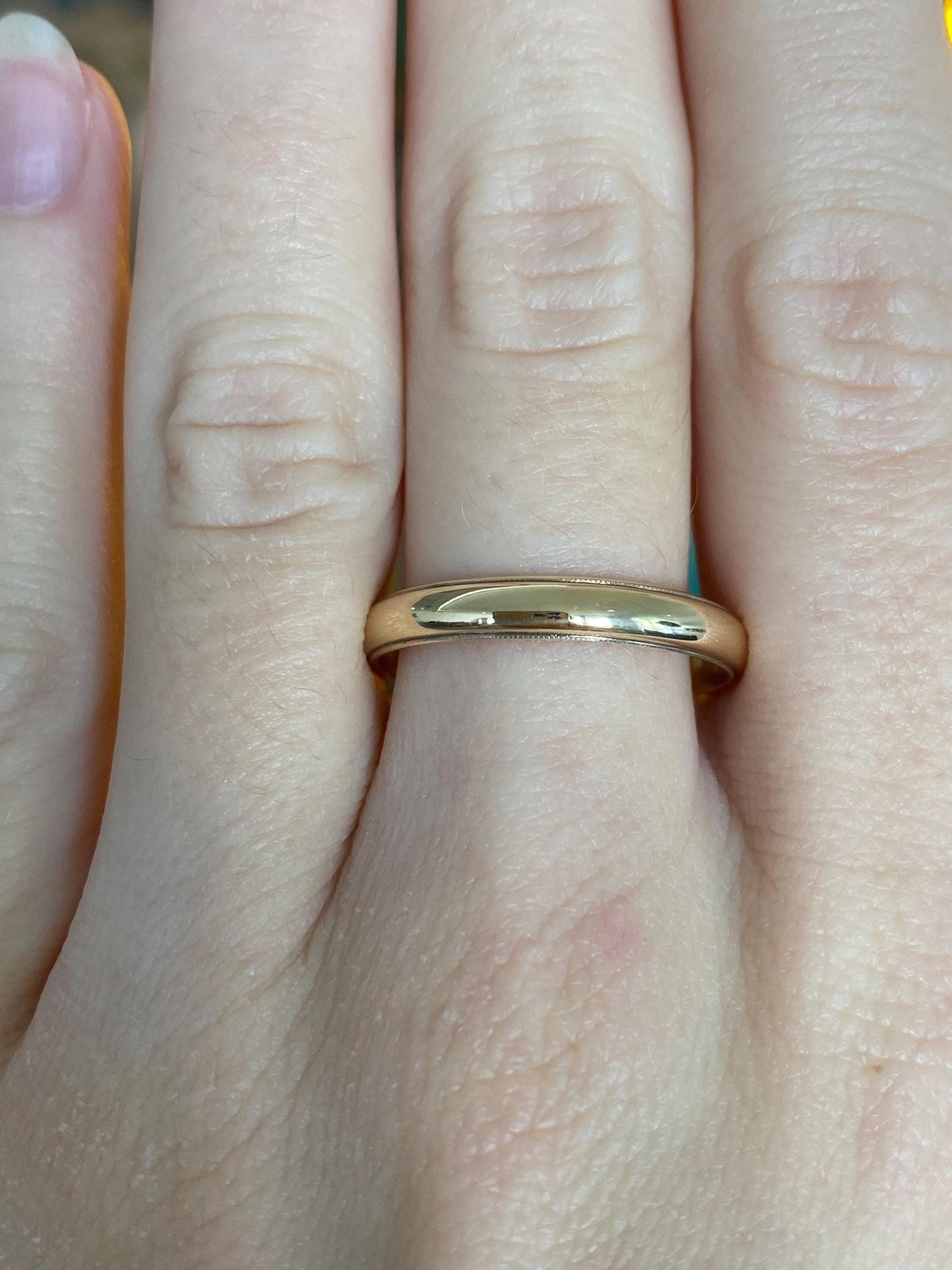 Vintage Solid 14k Yellow Gold Lined Ring Band - Size 10.25