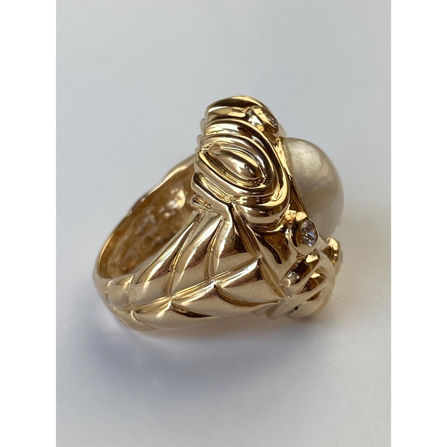 Vintage Solid 14k Yellow Gold Pearl Clear Cubic Zirconia Ring - Size 6