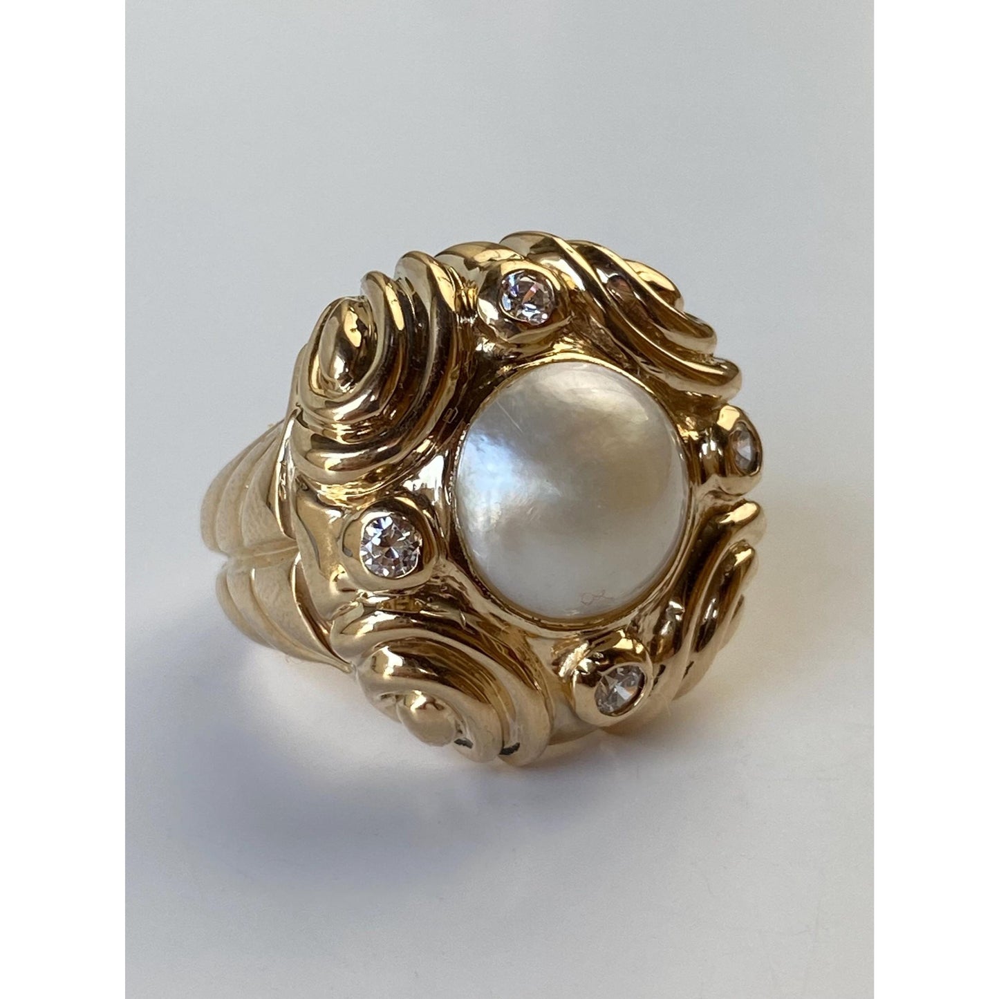 Vintage Solid 14k Yellow Gold Pearl Clear Cubic Zirconia Ring - Size 6