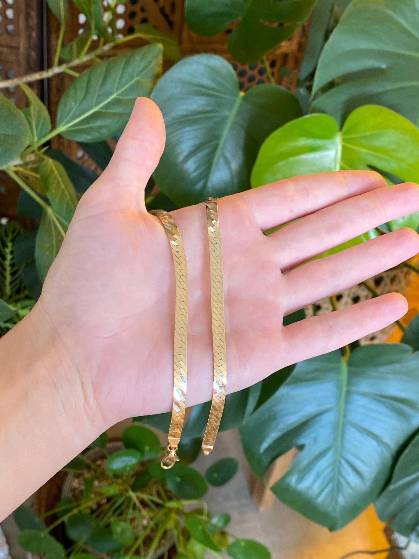 Vintage Solid 14k Yellow Gold Chunky Herringbone Chain Necklace - 20 inches