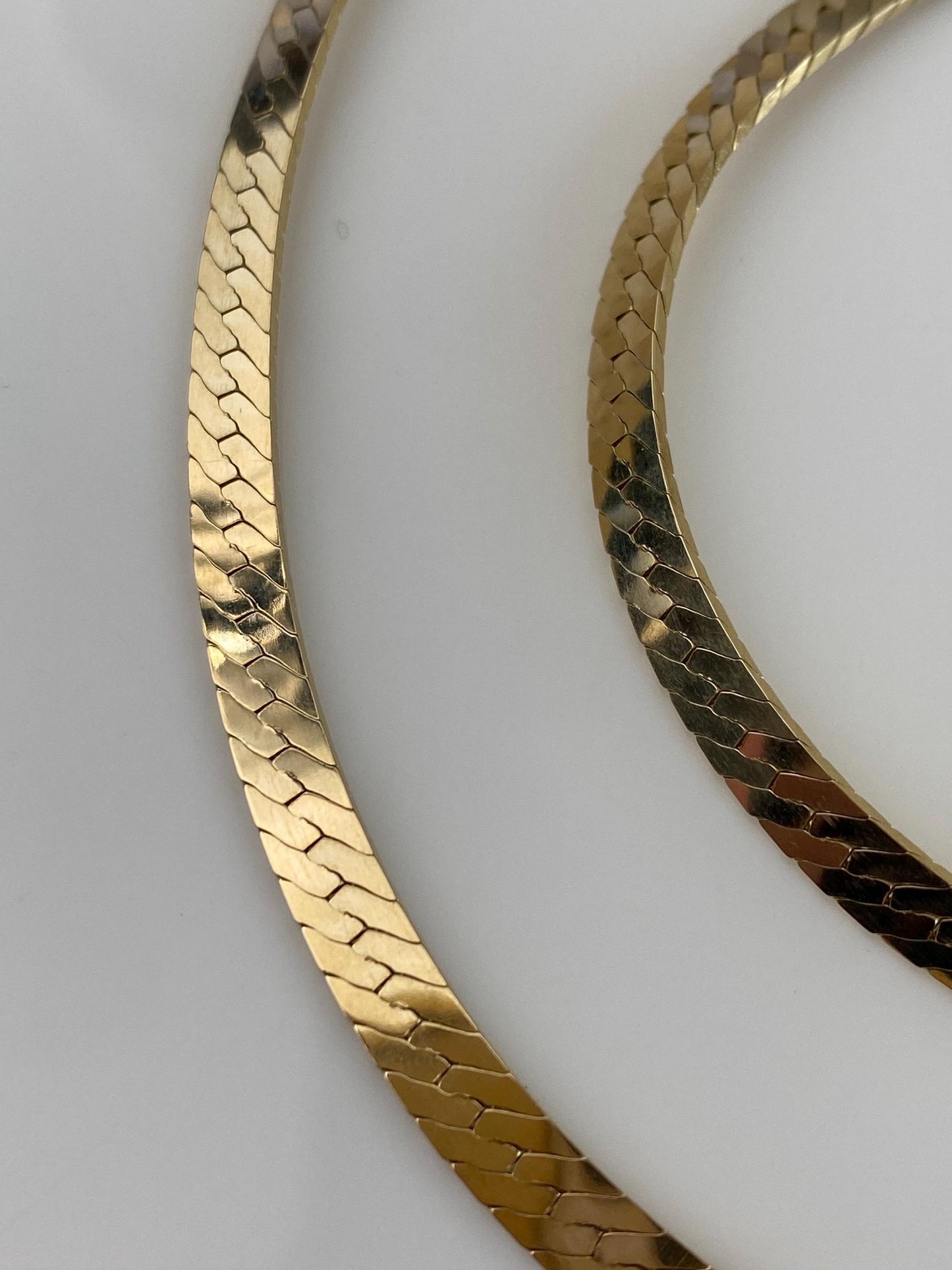 Vintage Solid 14k Yellow Gold Chunky Herringbone Chain Necklace - 20 inches