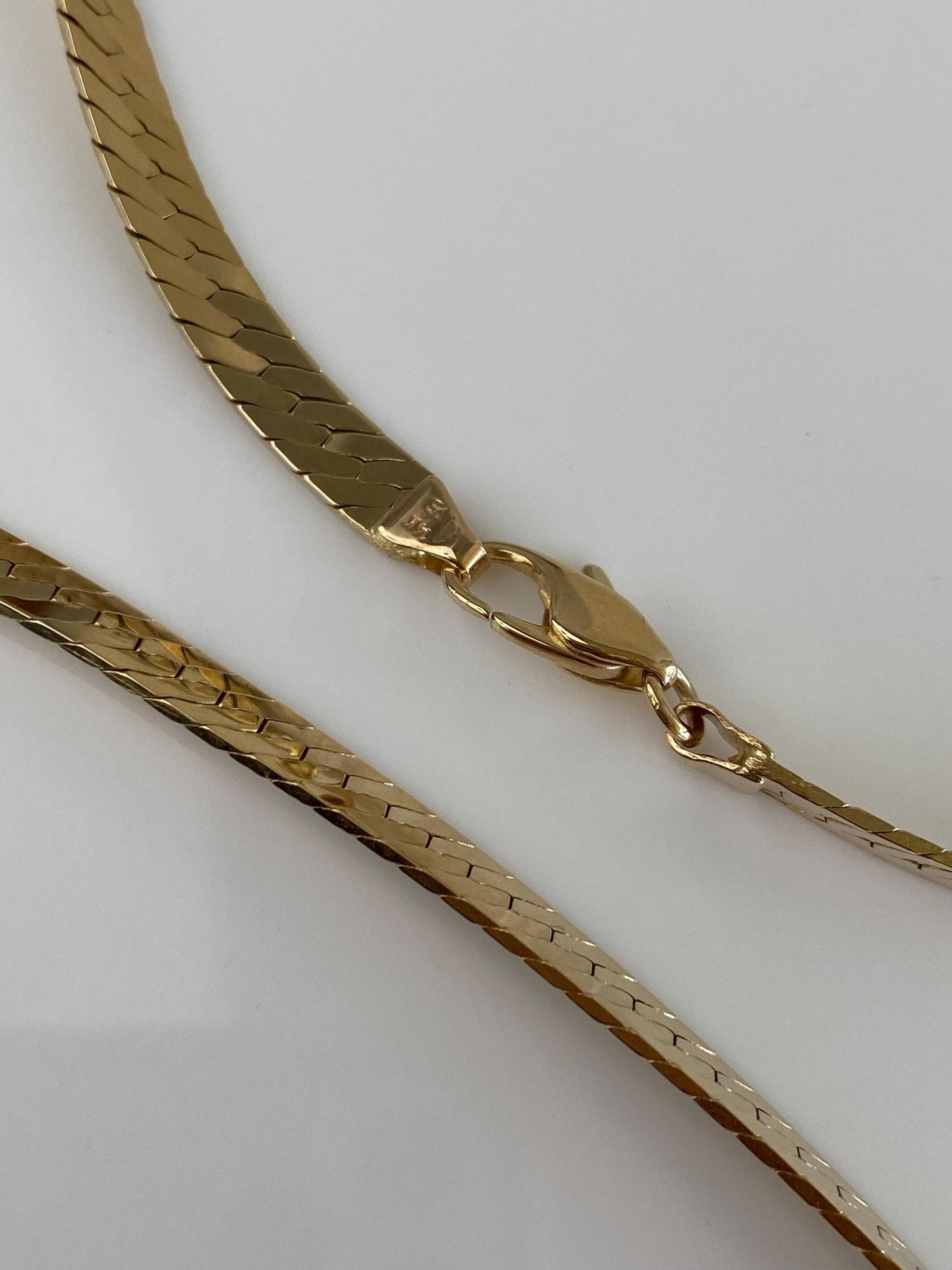 Vintage Solid 14k Yellow Gold Chunky Herringbone Chain Necklace - 20 inches