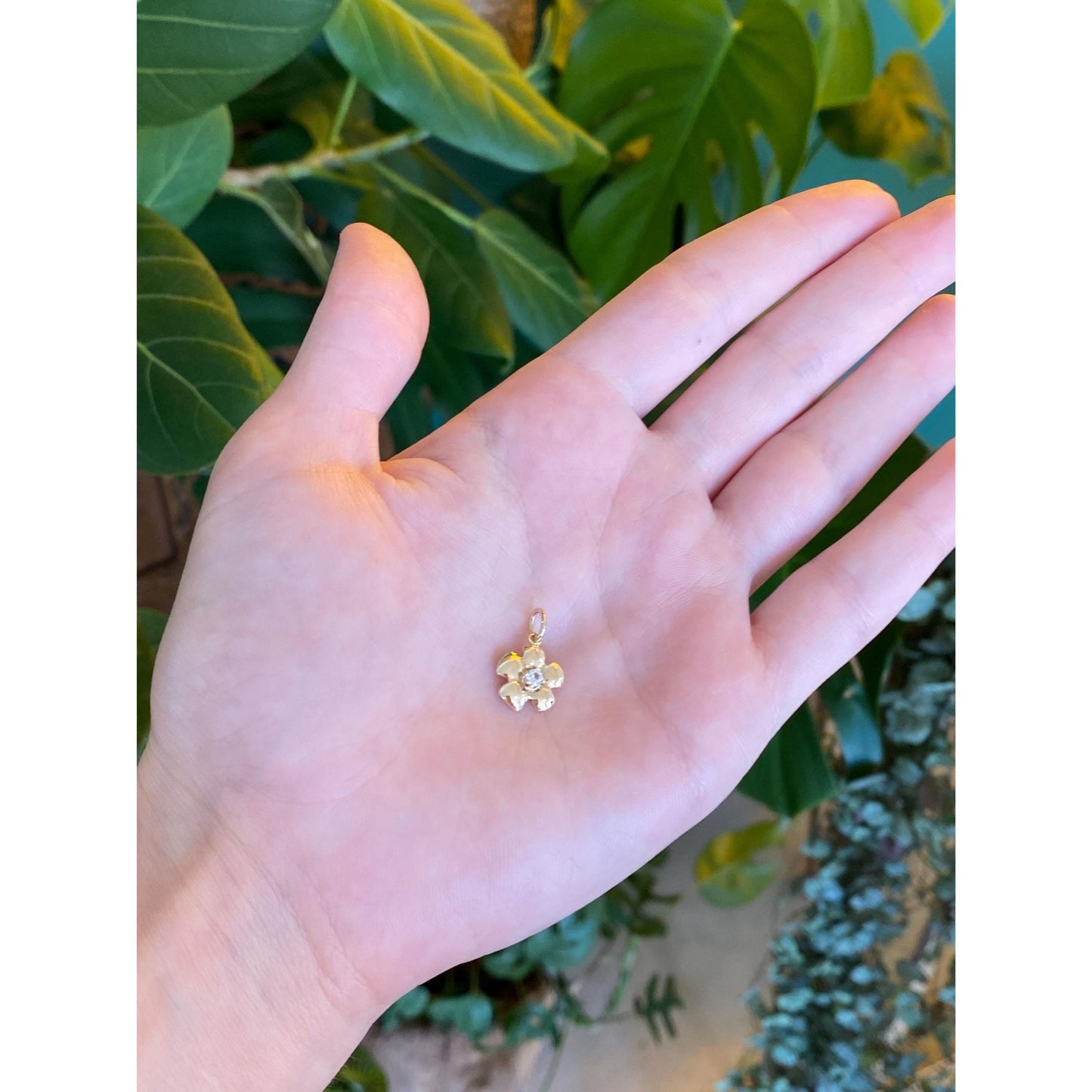 Vintage Solid 14k Yellow Gold Clear Spinel Flower Charm
