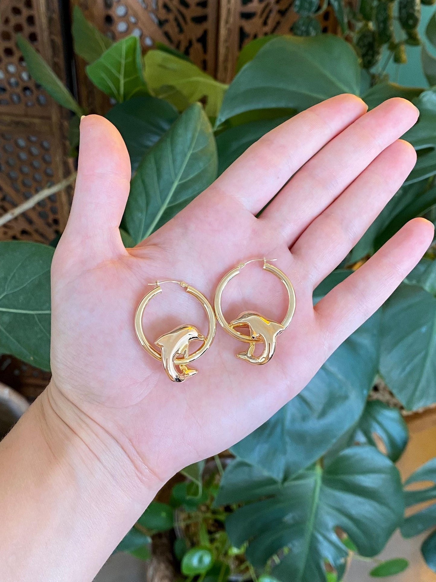 Vintage 14k Yellow Gold Dolphin Hoop Earrings