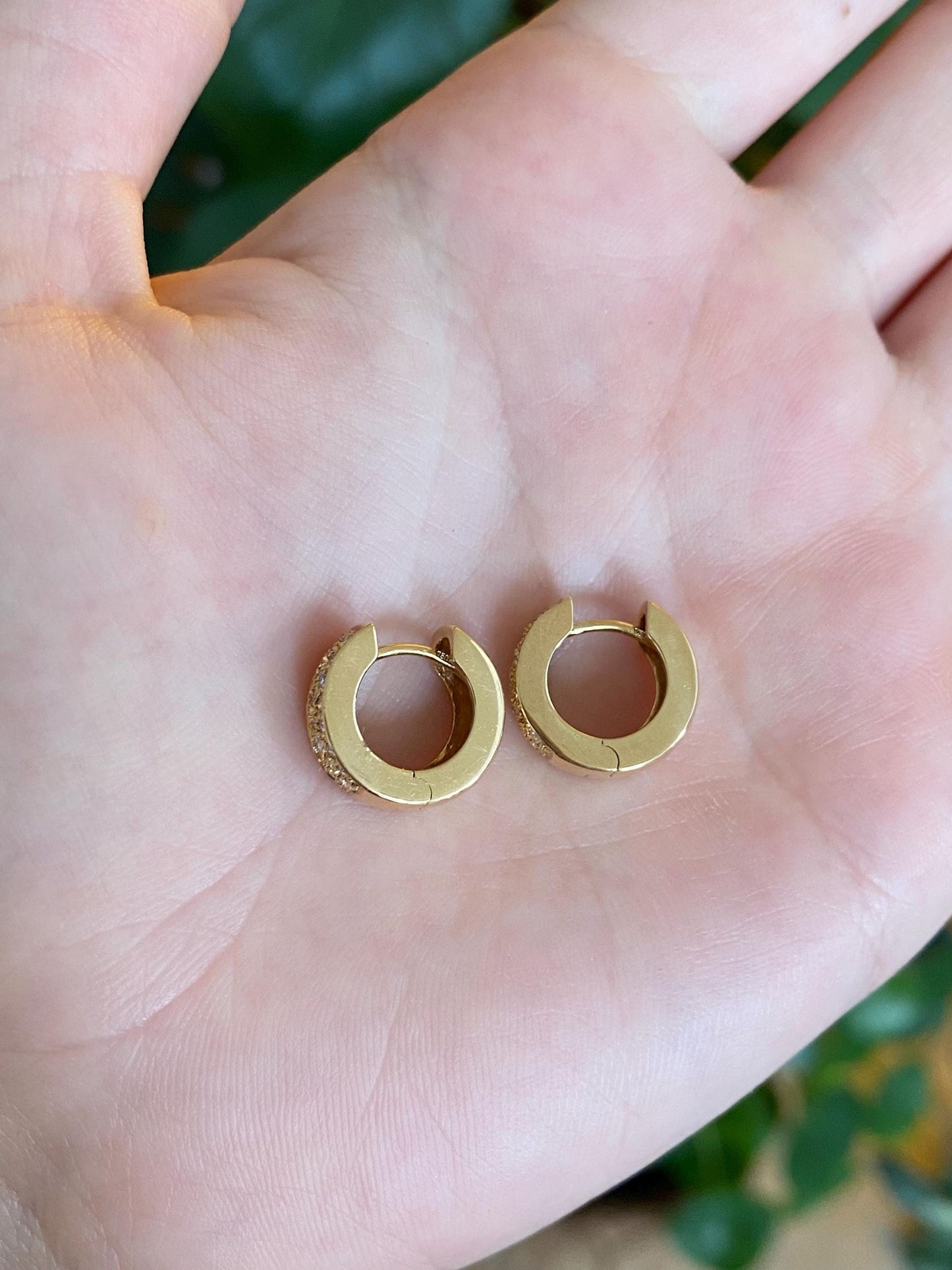 Vintage Solid 18k Yellow Gold Diamond Chunky Hoop Earrings