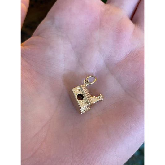 Vintage Solid 14k Yellow Gold Chapel Church Charm
