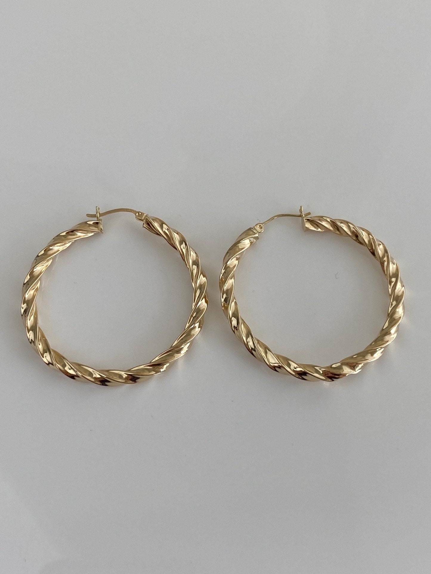 Vintage 14k Yellow Gold Large Twist Hoop Earrings