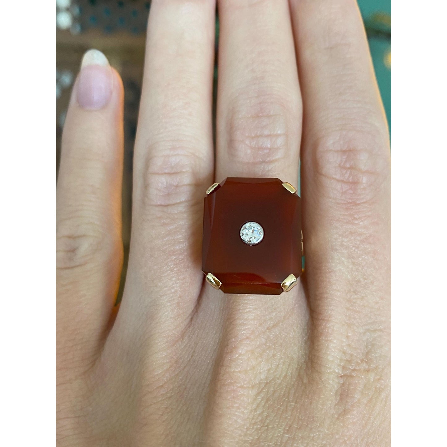 Vintage Solid 14k Yellow Gold Carnelian Diamond Inlay Ring - Size 6.75