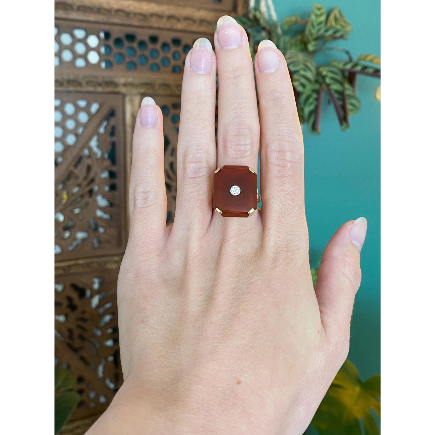 Vintage Solid 14k Yellow Gold Carnelian Diamond Inlay Ring - Size 6.75