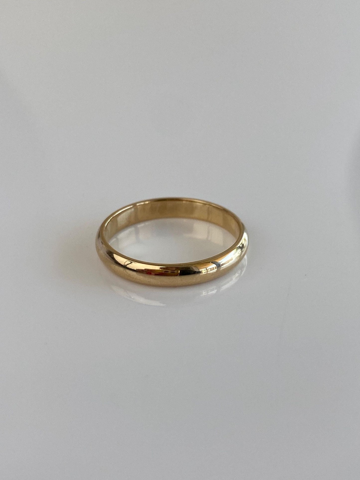Vintage Solid 14k Yellow Gold Ring Band - Size 6.25