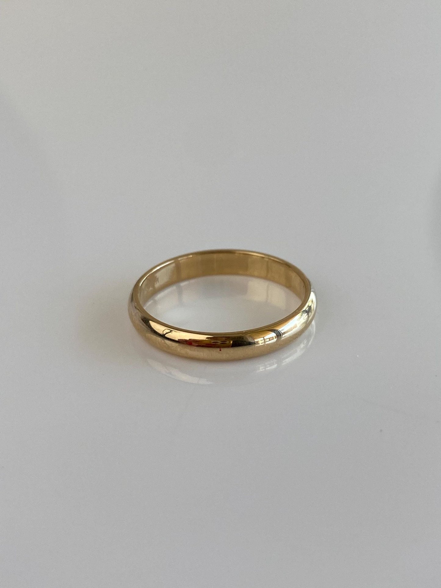 Vintage Solid 14k Yellow Gold Ring Band - Size 6.25