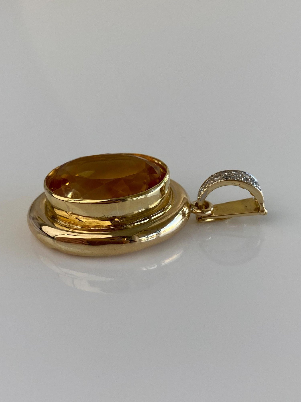 Vintage Solid 14k Yellow Gold Large Citrine Diamonds Charm
