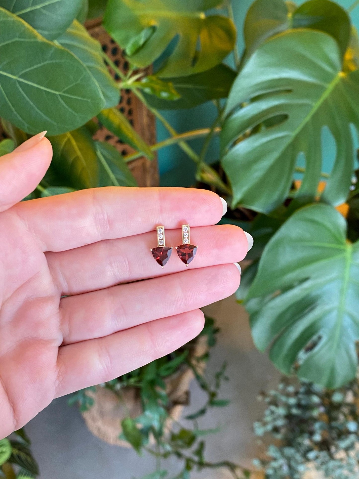 Vintage Solid 14k Yellow Gold Clear & Red Cubic Zirconia Stud Earrings