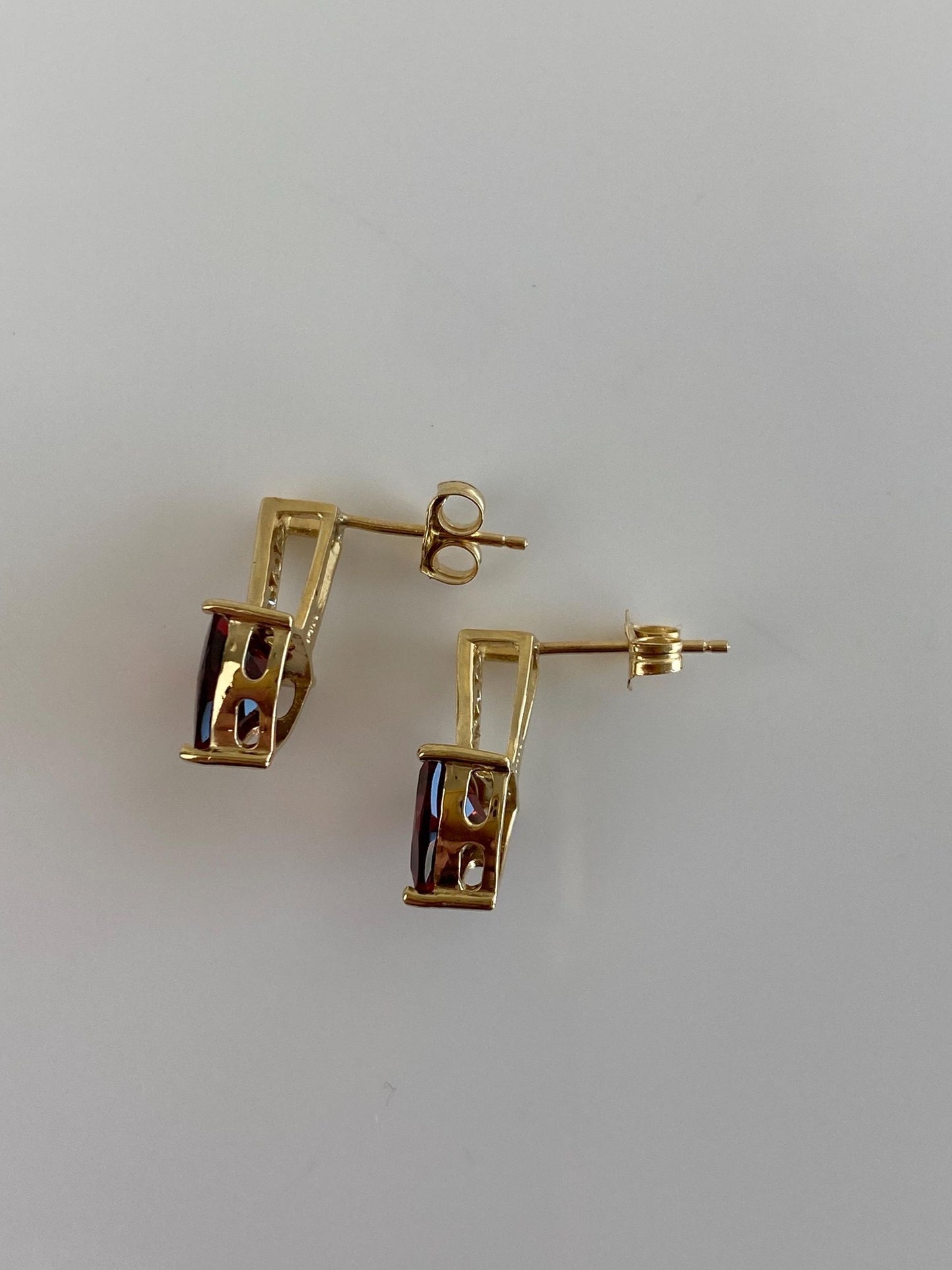 Vintage Solid 14k Yellow Gold Clear & Red Cubic Zirconia Stud Earrings