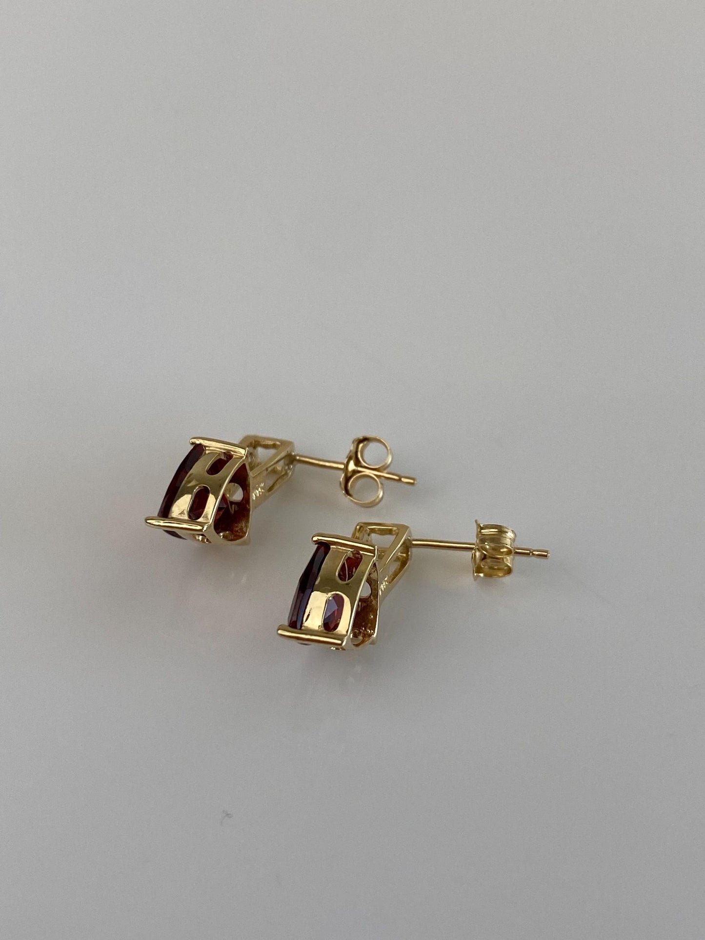 Vintage Solid 14k Yellow Gold Clear & Red Cubic Zirconia Stud Earrings