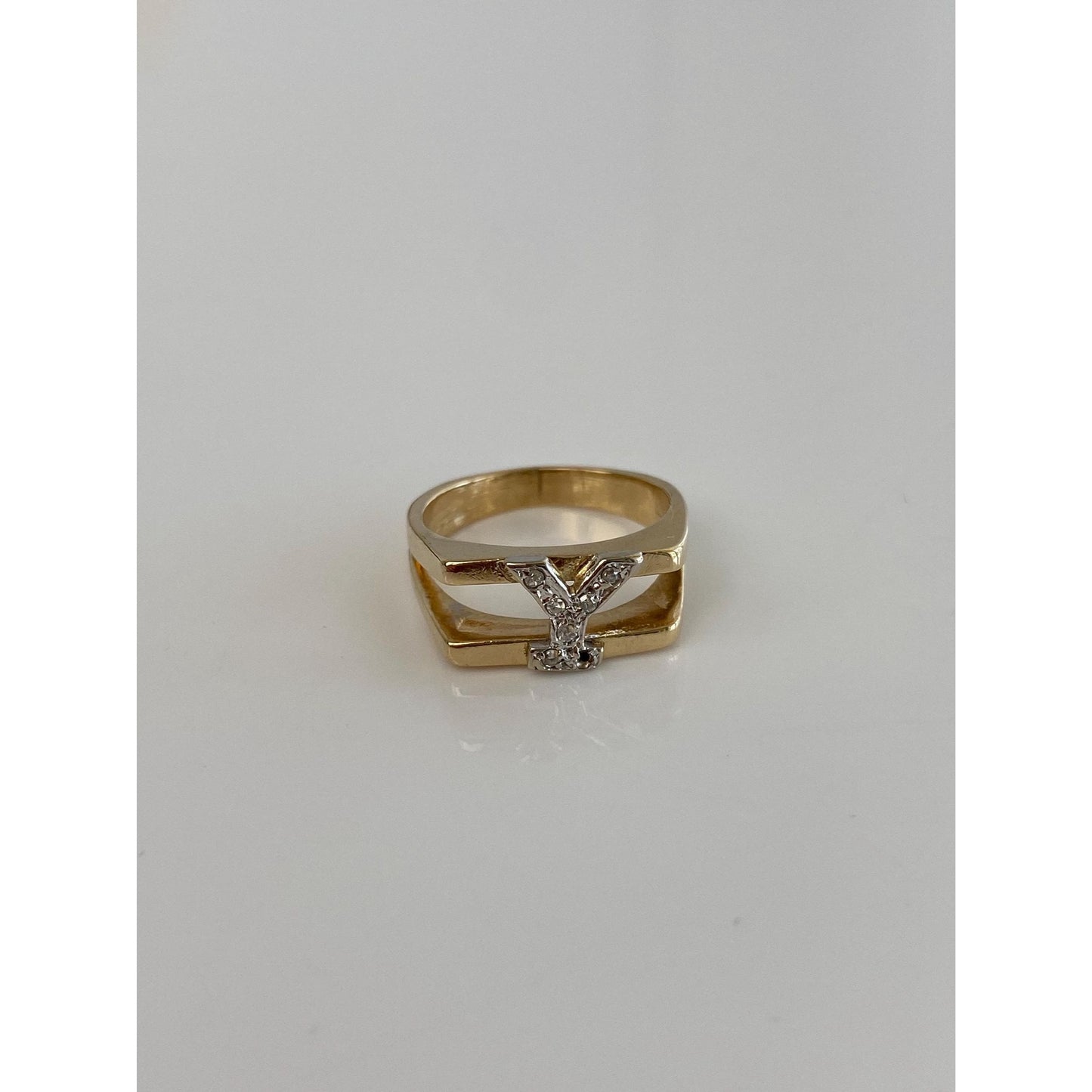 Vintage Solid 14k White & Yellow Gold Diamond Initial 'Y' Ring Band - Size 4.5