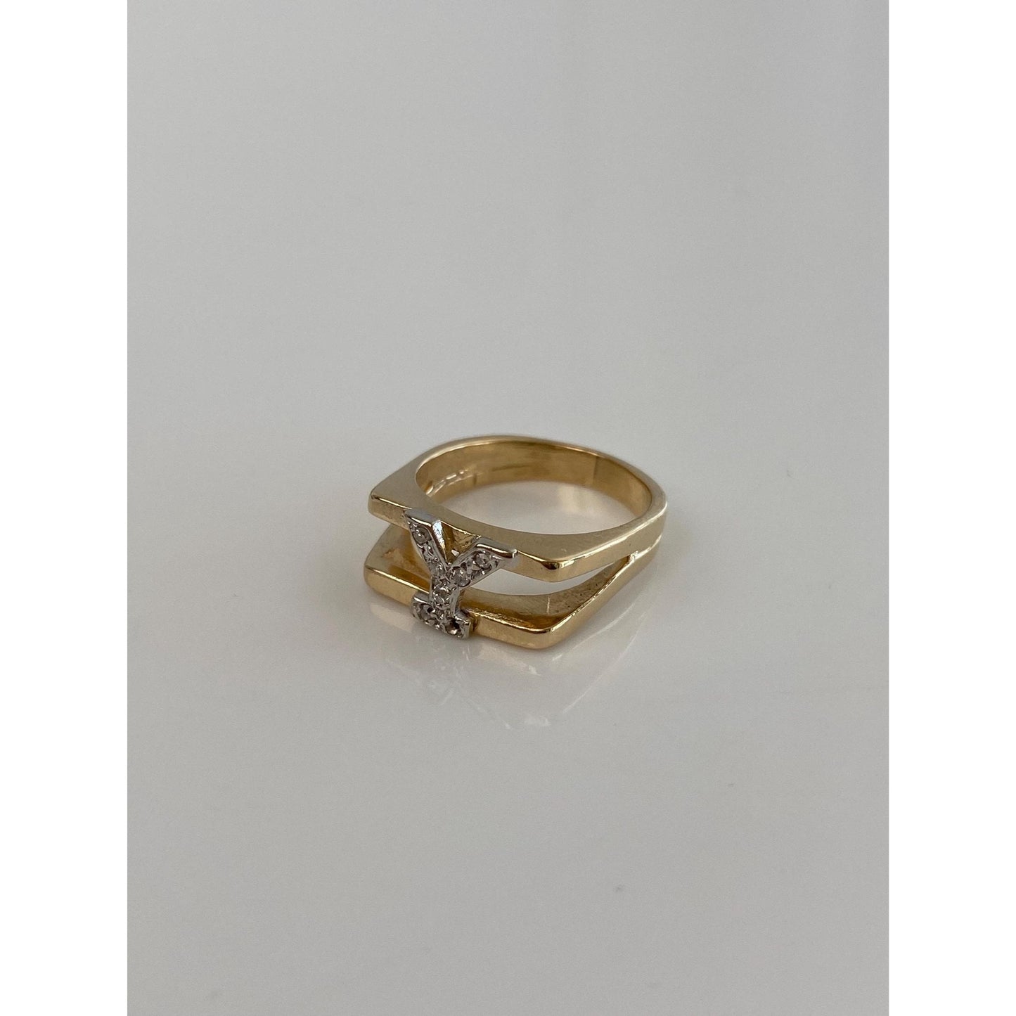 Vintage Solid 14k White & Yellow Gold Diamond Initial 'Y' Ring Band - Size 4.5