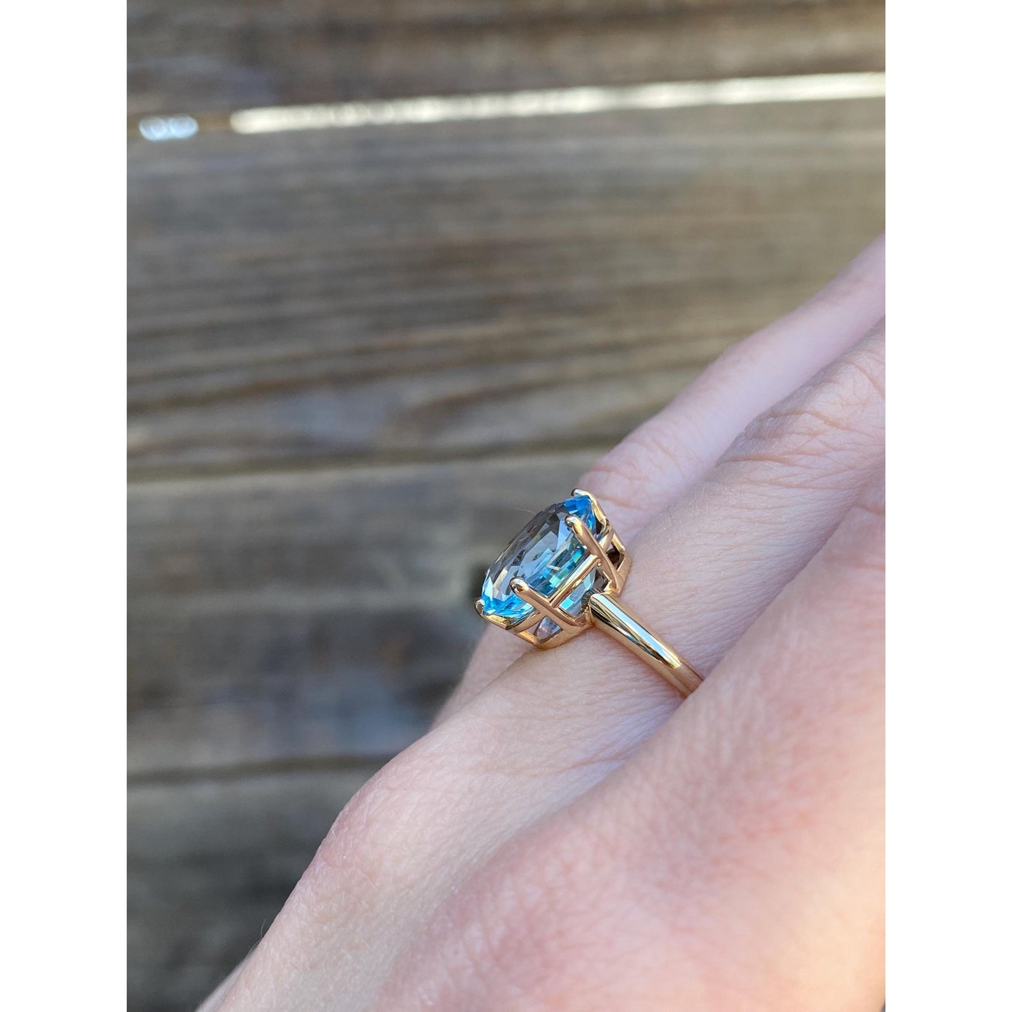 Vintage Solid 14k Yellow Gold Topaz Ring - Size 6.25