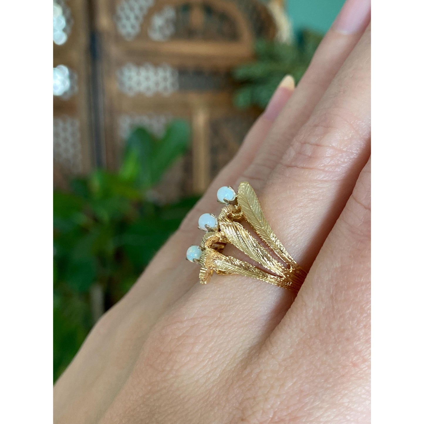 Vintage Solid 14k Yellow Gold Triple Opal Ball Ring - Size 6.75