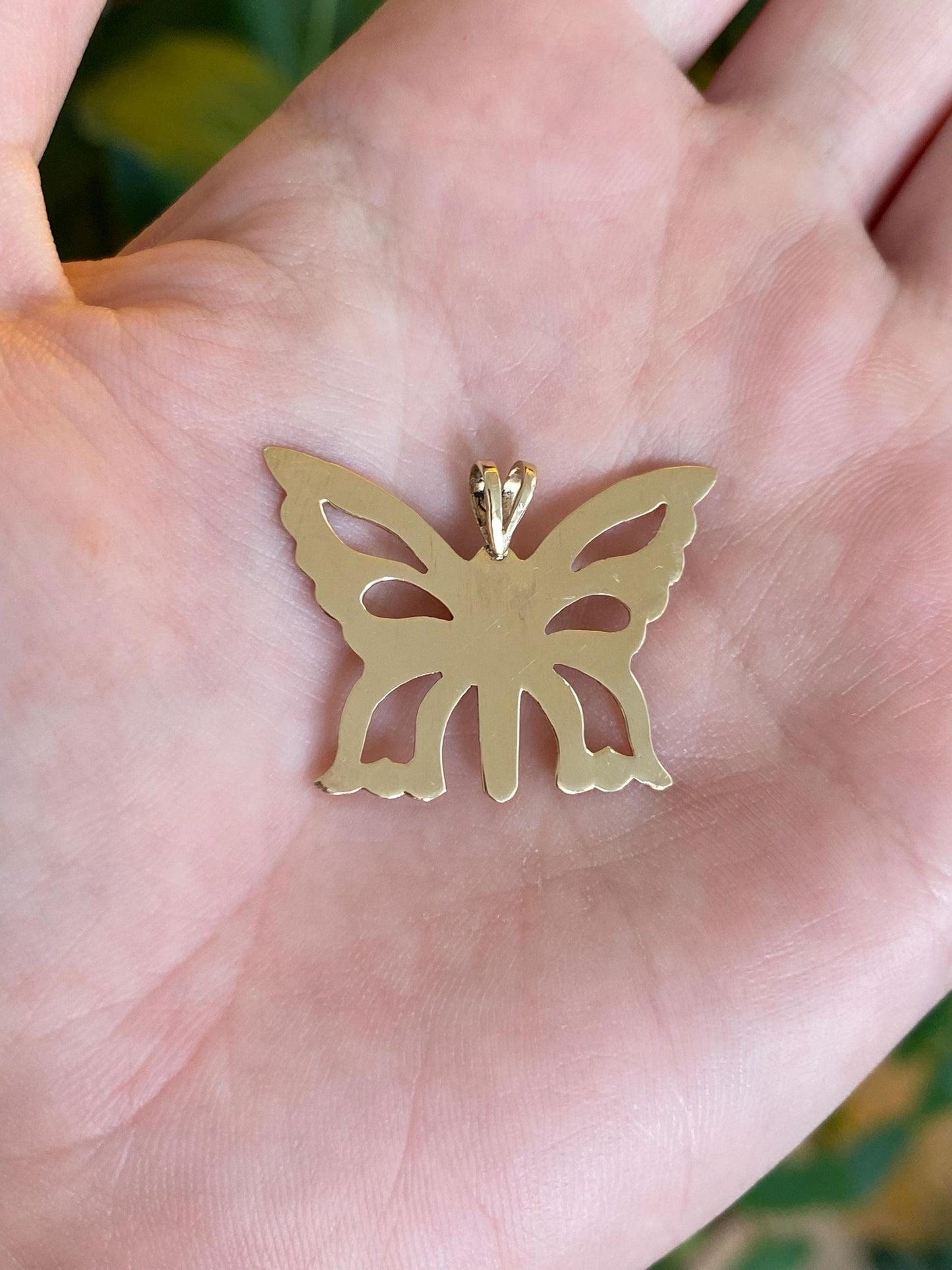 Vintage Solid 14k Yellow Gold Butterfly Charm