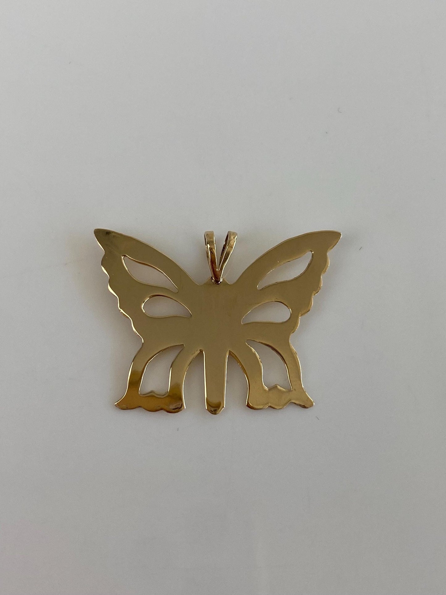 Vintage Solid 14k Yellow Gold Butterfly Charm