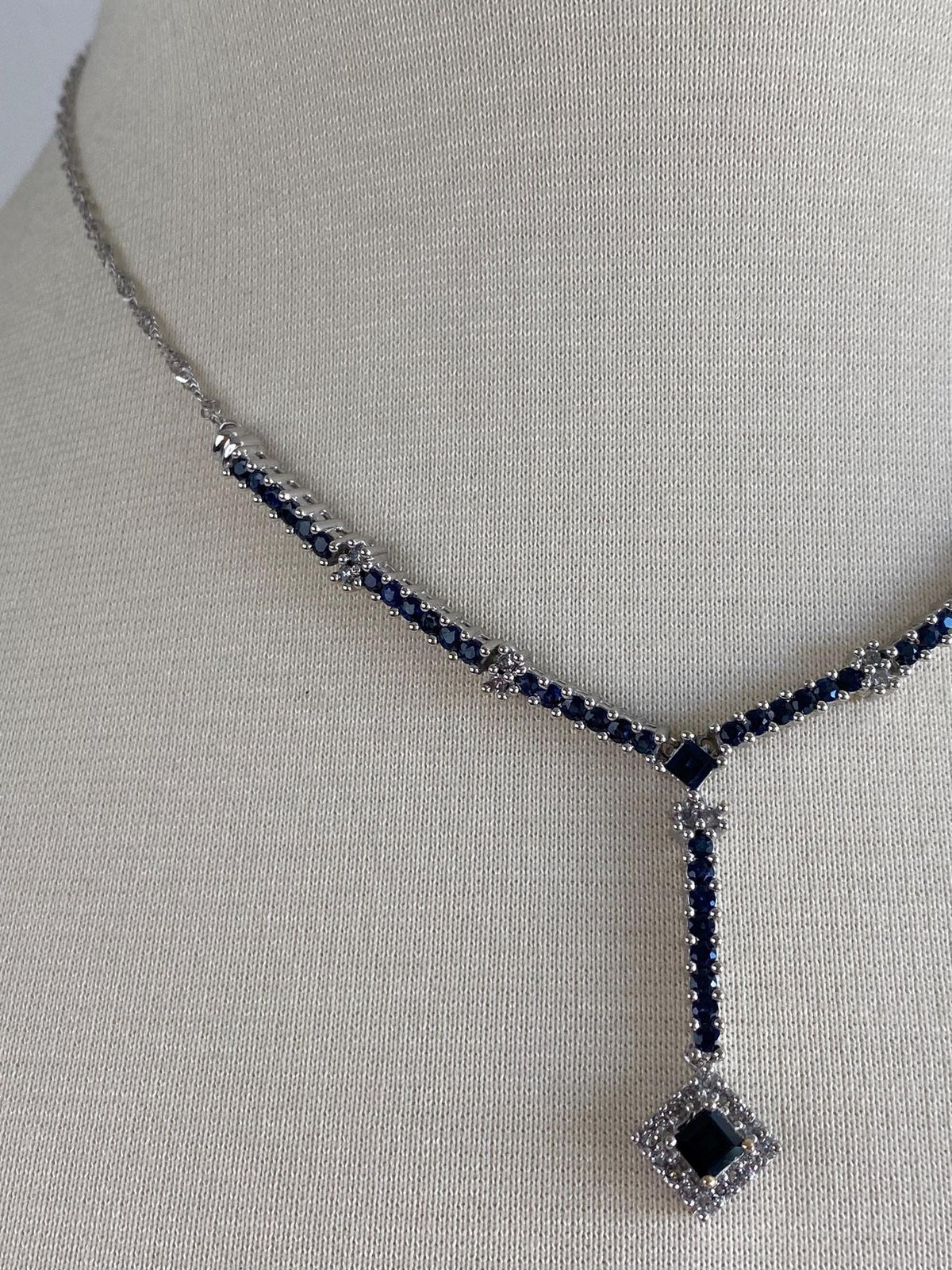 Vintage Solid 14k White Gold Diamonds Blue Sapphire Lariat Twist Chain Necklace - 16.5-19.5 inches