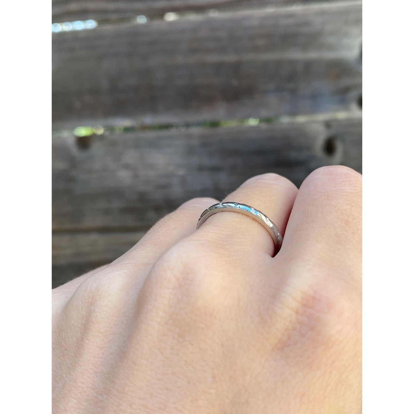 Vintage Solid 18k White Gold Designed Ring Band - Size 6.75